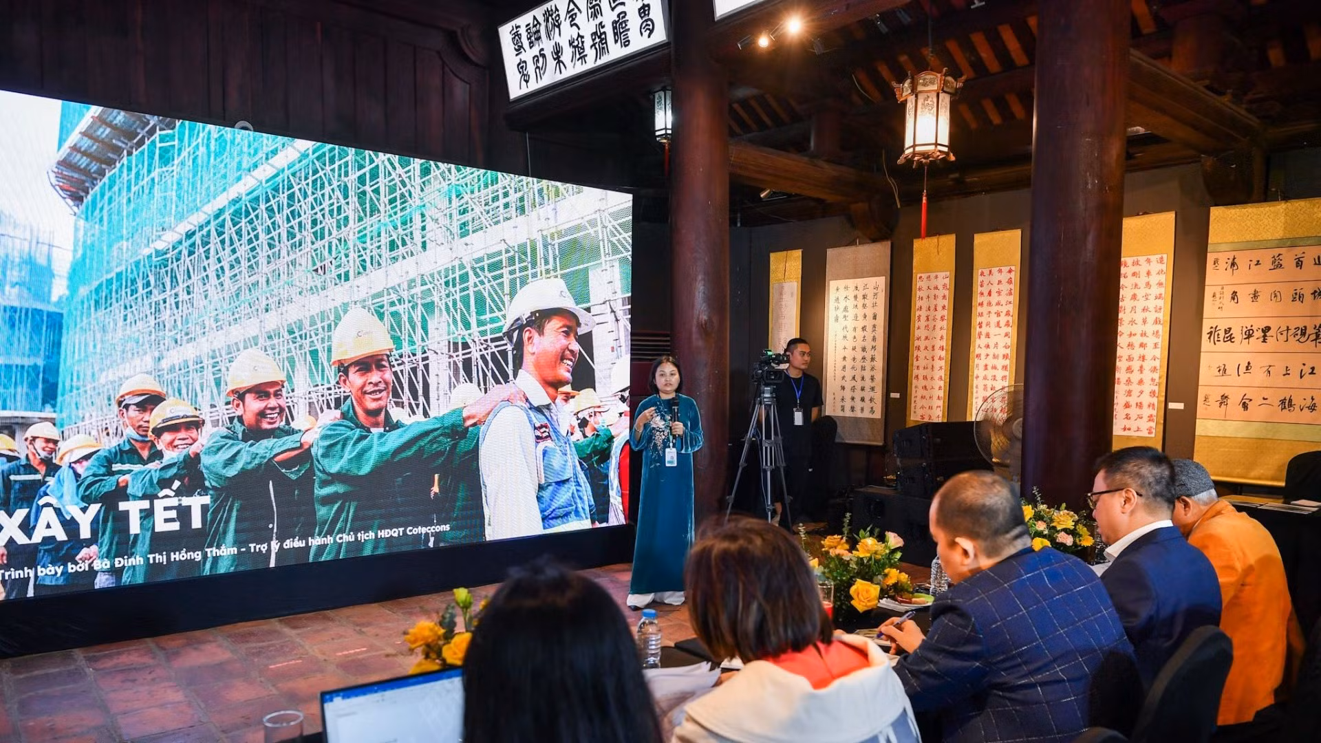 Sáng 22/11, đại diện các dự án lọt vào Chung kết Giải thưởng Hành động vì cộng đồng 2024 đã thuyết trình trực tiếp trước Hội đồng giám khảo tại Văn Miếu-Quốc Tử Giám (Hà Nội).