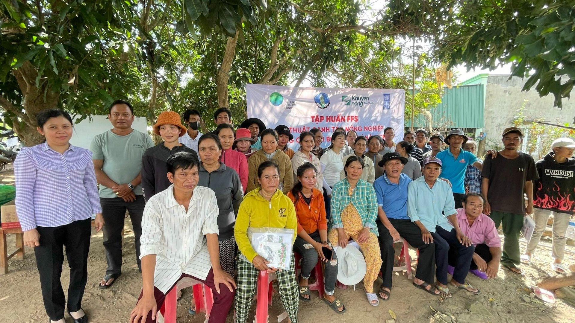 Lớp tuấn huấn thường có nhiều nông dân tham dự.