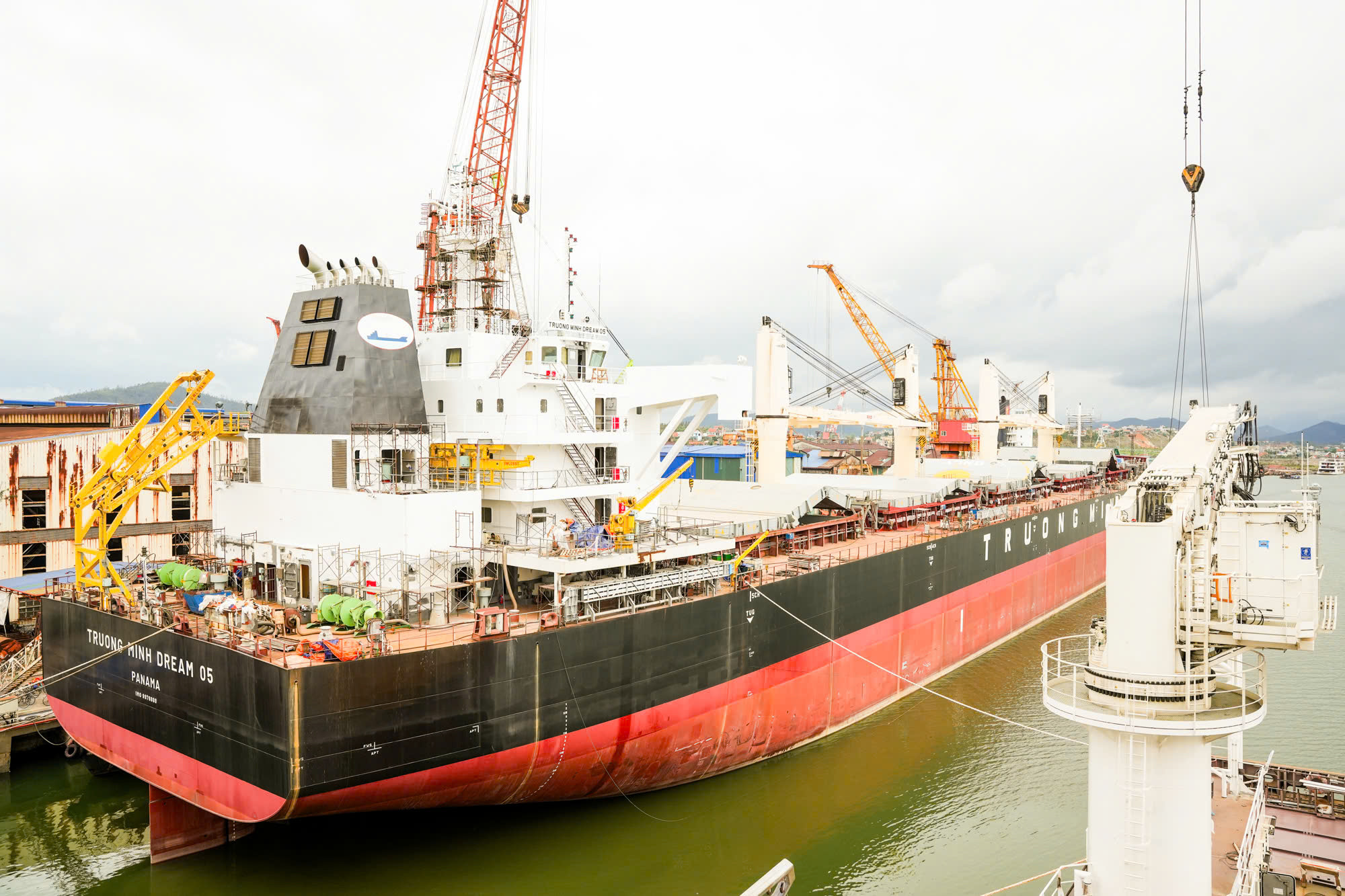 Với những nỗ lực của ngành đóng tàu Việt Nam đã giúp Việt Nam lọt Top 7 cường quốc đóng tàu toàn cầu, trở thành “thế lực không thể xem thường”.