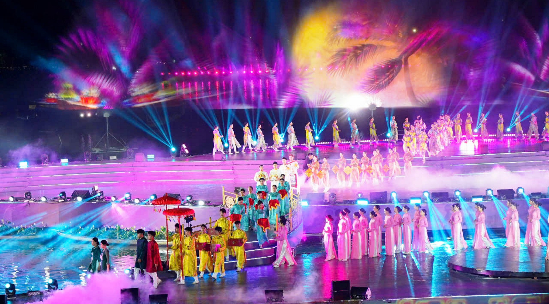 Đây cũng là sự kiện gắn với kỷ niệm 50 năm giải phóng thành phố Huế (26/3/1975-26/3/2025).