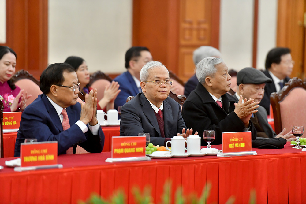 [Ảnh] Tổng Bí thư Nguyễn Phú Trọng chúc Tết Nguyên đán Giáp Thìn 2024 ảnh 7