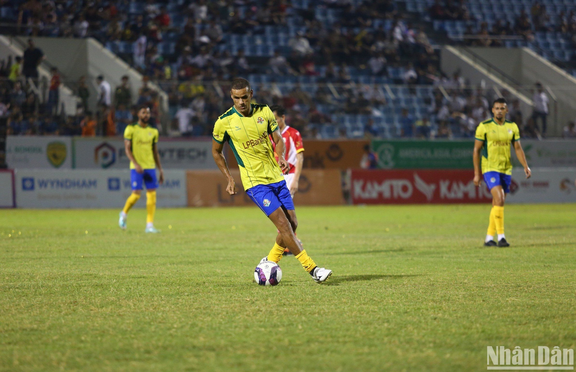 Rivaldo - chủ nhân Quả bóng vàng thế giới 1999.