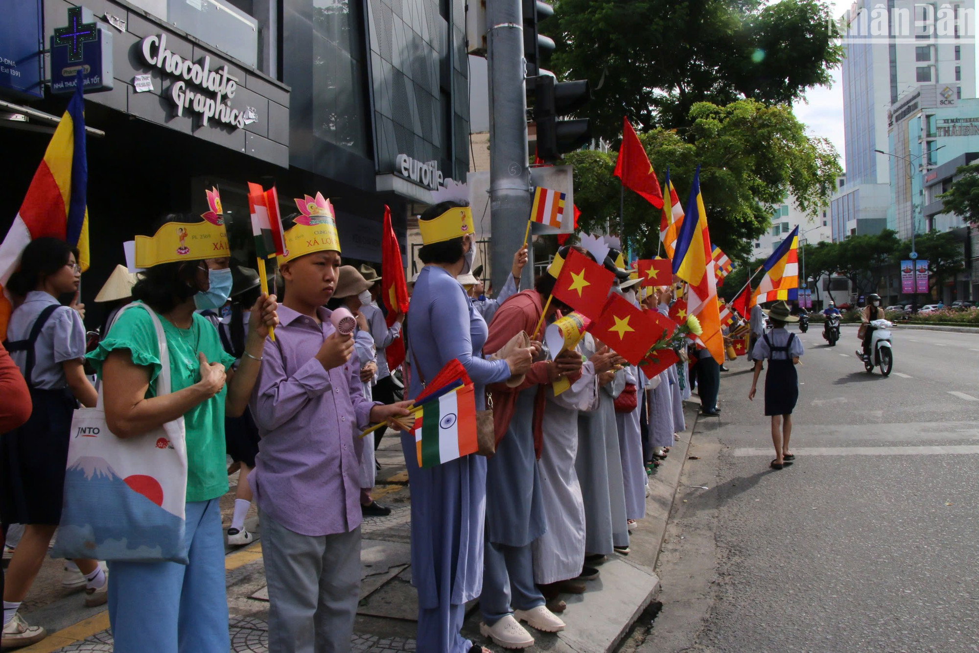 Hình ảnh trên các tuyến đường trung tâm thành phố Đà Nẵng chiều nay, 30/5. (Ảnh: ANH ĐÀO)