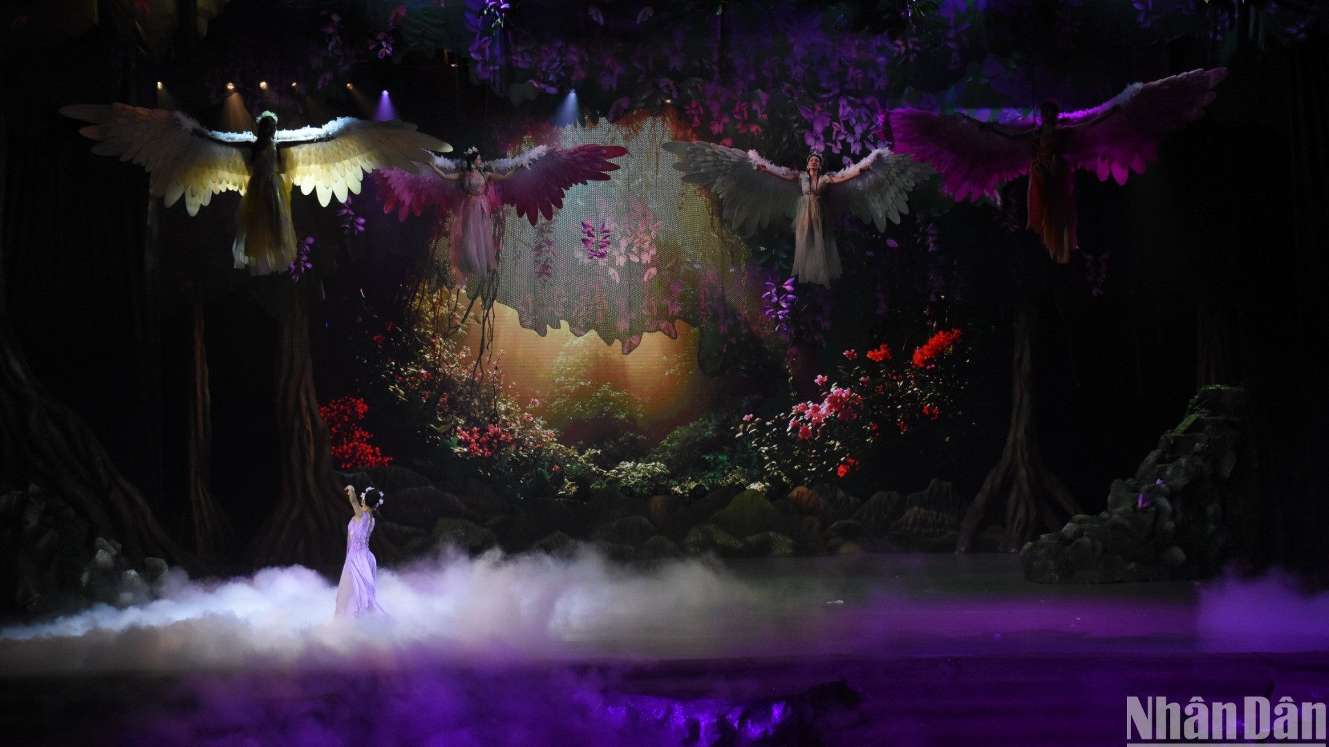 Vũ nhạc kịch “Tiên Sa”đã được duyệt thẩm định Hội đồng nghệ thuật, Sở Văn hóa Thể thao thành phố Đà Nẵng, Sở Du lịch thành phố Đà Nẵng. (Ảnh: ANH ĐÀO)