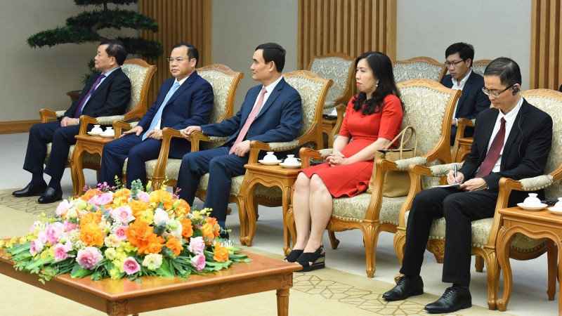 Đại diện lãnh đạo các bộ, ban ngành của Chính phủ Việt Nam cùng tham dự buổi tiếp.