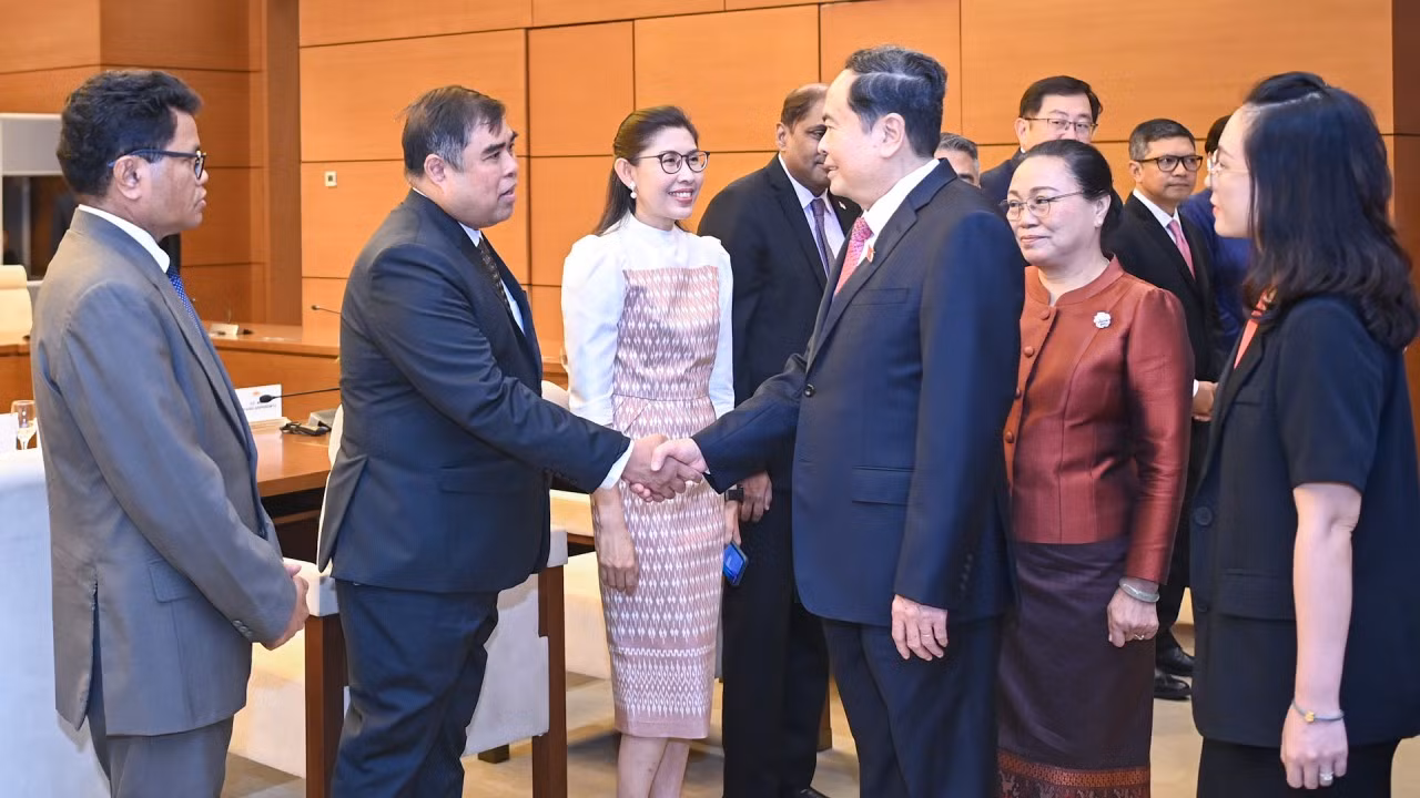 Chủ tịch Quốc hội Trần Thanh Mẫn dự cuộc tiếp Đại sứ, Đại biện các nước ASEAN và Timor-Leste.