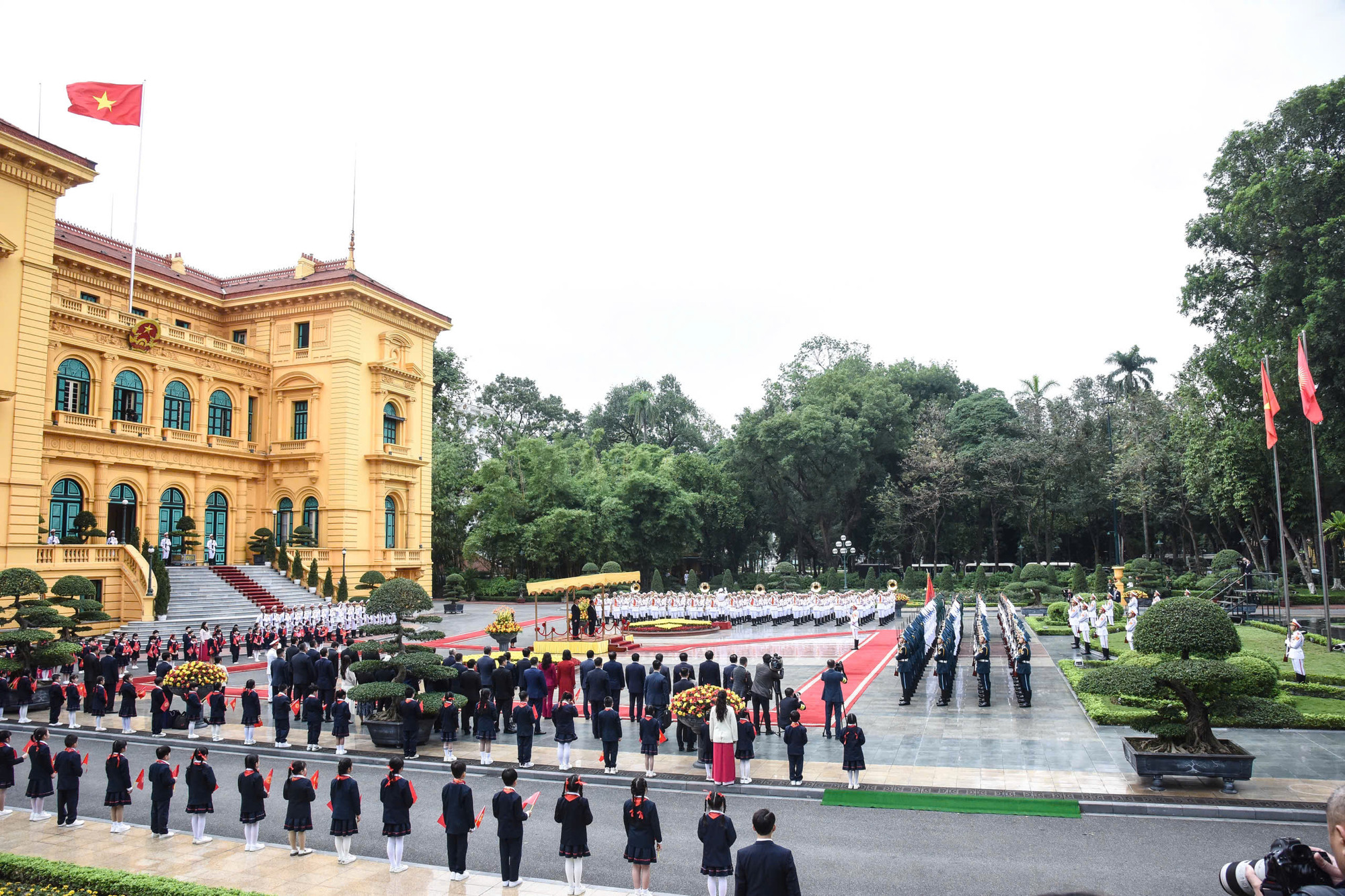 Phủ Chủ tịch, nơi Thủ tướng Phạm Minh Chính chủ trì Lễ đón Thủ tướng Kyrgyzstan Adylbek Kasymaliev.