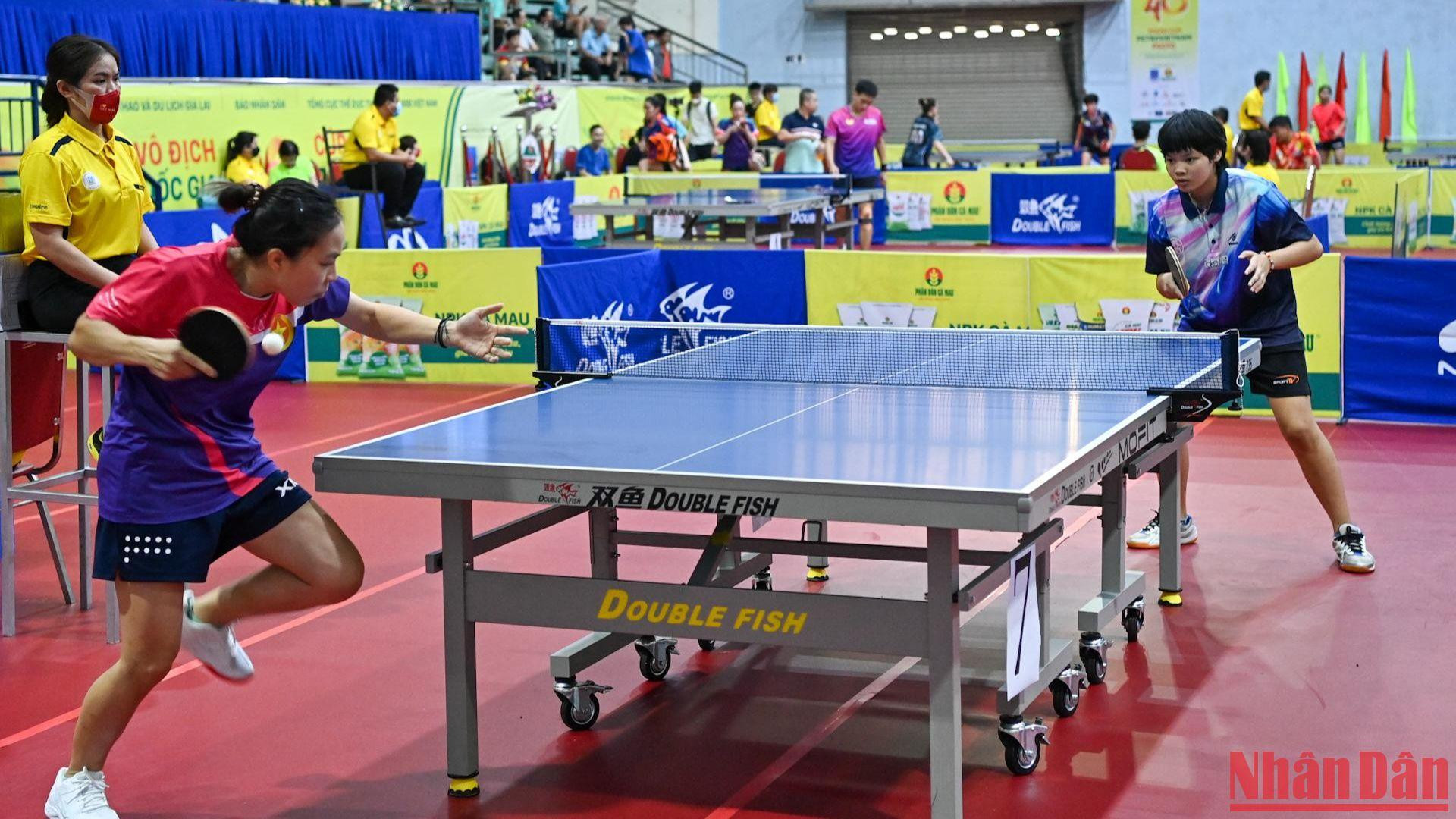 Đối mặt với tay vợt kỳ cựu Vũ Thị Hà, Phương Linh đã gây nhiều khó khăn cho đàn chị. Tuy không thể giành thắng lợi, nhưng lối đánh mạnh mẽ và kỹ thuật của cô đã để lại ấn tượng với người hâm mộ.