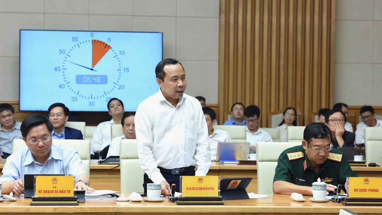 Giám đốc Đại học Quốc gia Thành phố Hồ Chí Minh Vũ Hải Quân phát biểu tại Hội nghị.