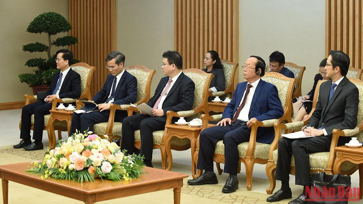 Đại diện các bộ, ban, ngành của Việt Nam tại buổi tiếp. Đại diện các bộ, ban, ngành của Việt Nam tại buổi tiếp.