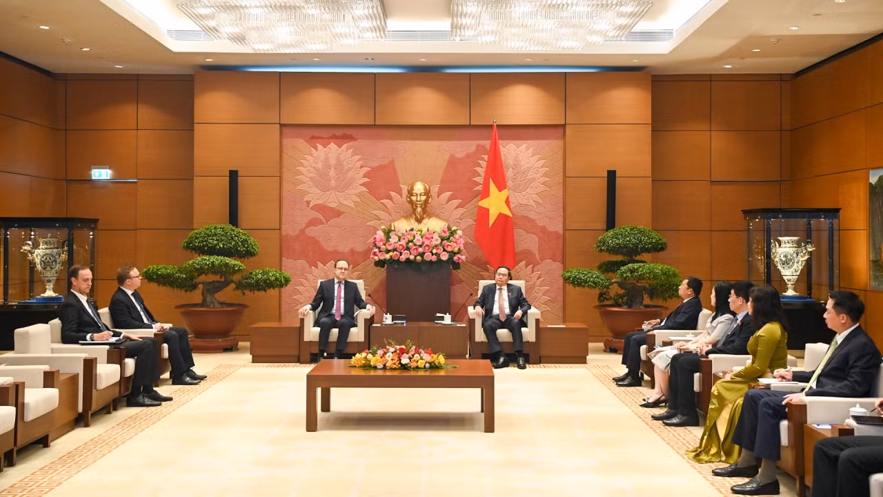 Quang cảnh cuộc tiếp tại Nhà Quốc hội.