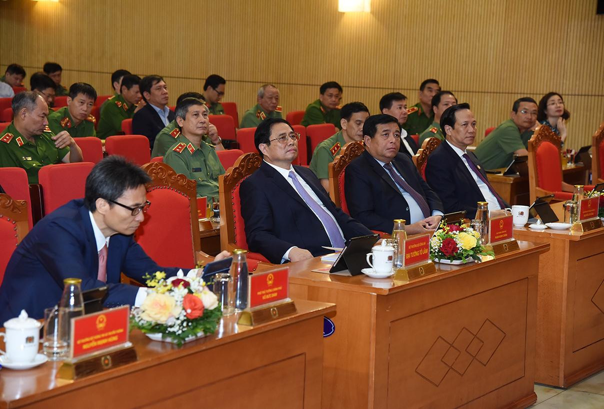 Thủ tướng Chính phủ Phạm Minh Chính và các đại biểu tham dự Hội nghị.