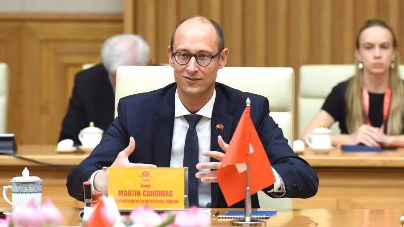 Chủ tịch Hội đồng Quốc gia Liên bang Thụy Sĩ Martin Candinas phát biểu tại cuộc hội kiến Thủ tướng Phạm Minh Chính.