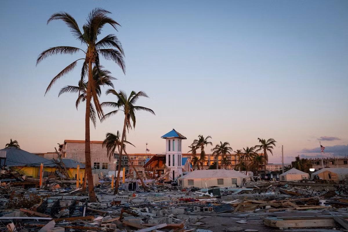 Cơn bão Ian đã làm ít nhất 62 người thiệt mạng và gây nhiều thiệt hại về tài sản tại bang Florida, Mỹ. (Ảnh: Reuters)