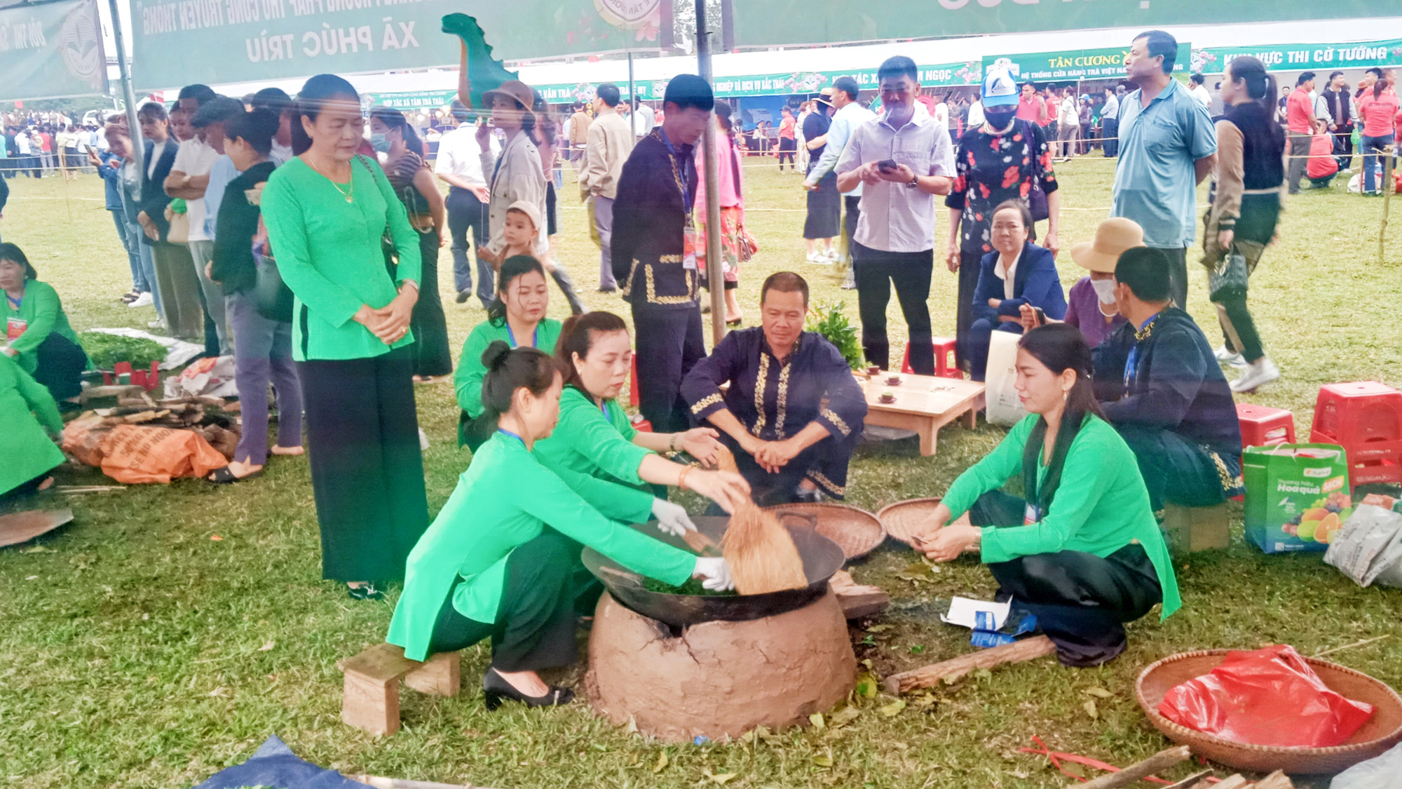 Hằng năm, thành phố Thái Nguyên tổ chức lễ hội chè, hội thi sao chè thủ công nhằm tôn vinh người trồng chè