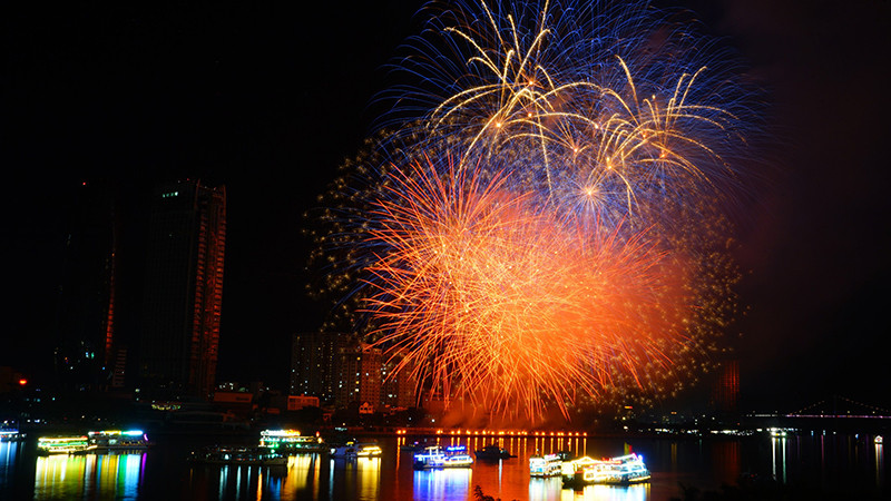 Đội pháo hoa Italia từng hai năm liên tiếp vô địch DIFF vào năm 2017 và 2018.