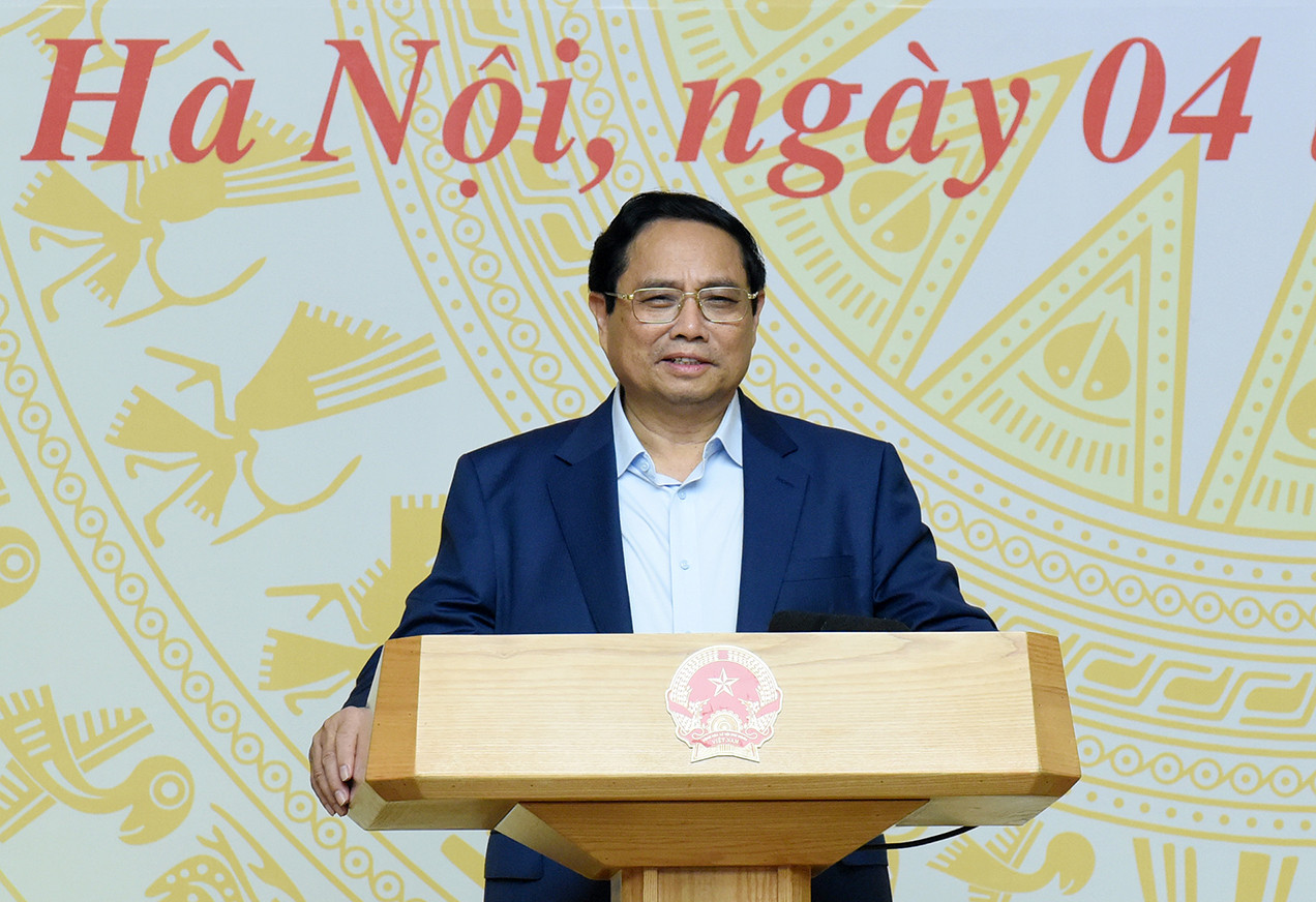 Thủ tướng Phạm Minh Chính, Chủ tịch Ủy ban quốc gia Đổi mới giáo dục và đào tạo phát biểu chỉ đạo tại phiên họp.