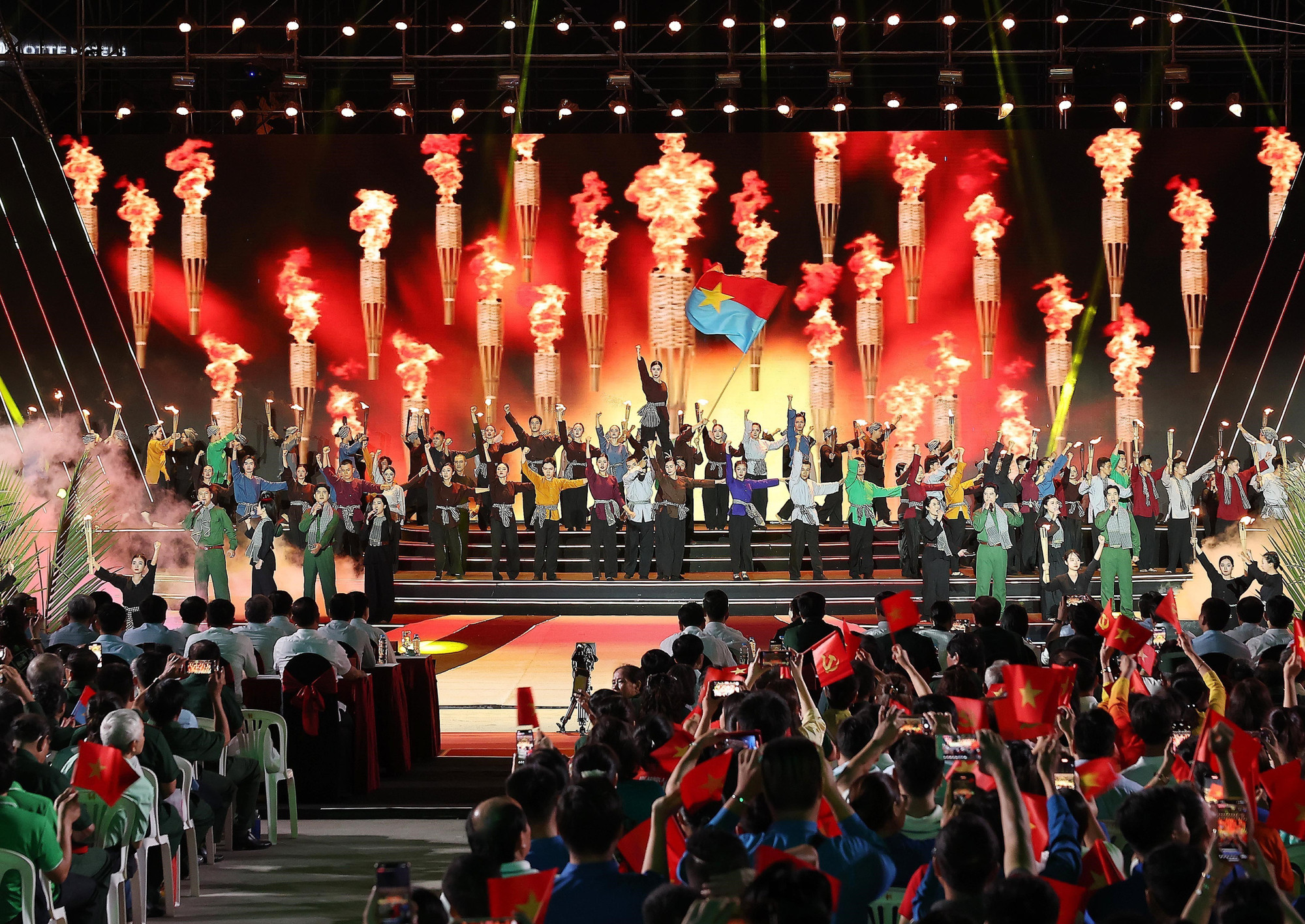 Chương trình tại điểm cầu Thành phố Hồ Chí Minh. Ảnh: LÂM KHÁNH/TTXVN Chương trình tại điểm cầu Thành phố Hồ Chí Minh. Ảnh: LÂM KHÁNH/TTXVN