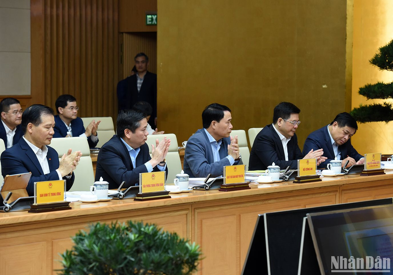 Các đại biểu tham dự hội nghị.