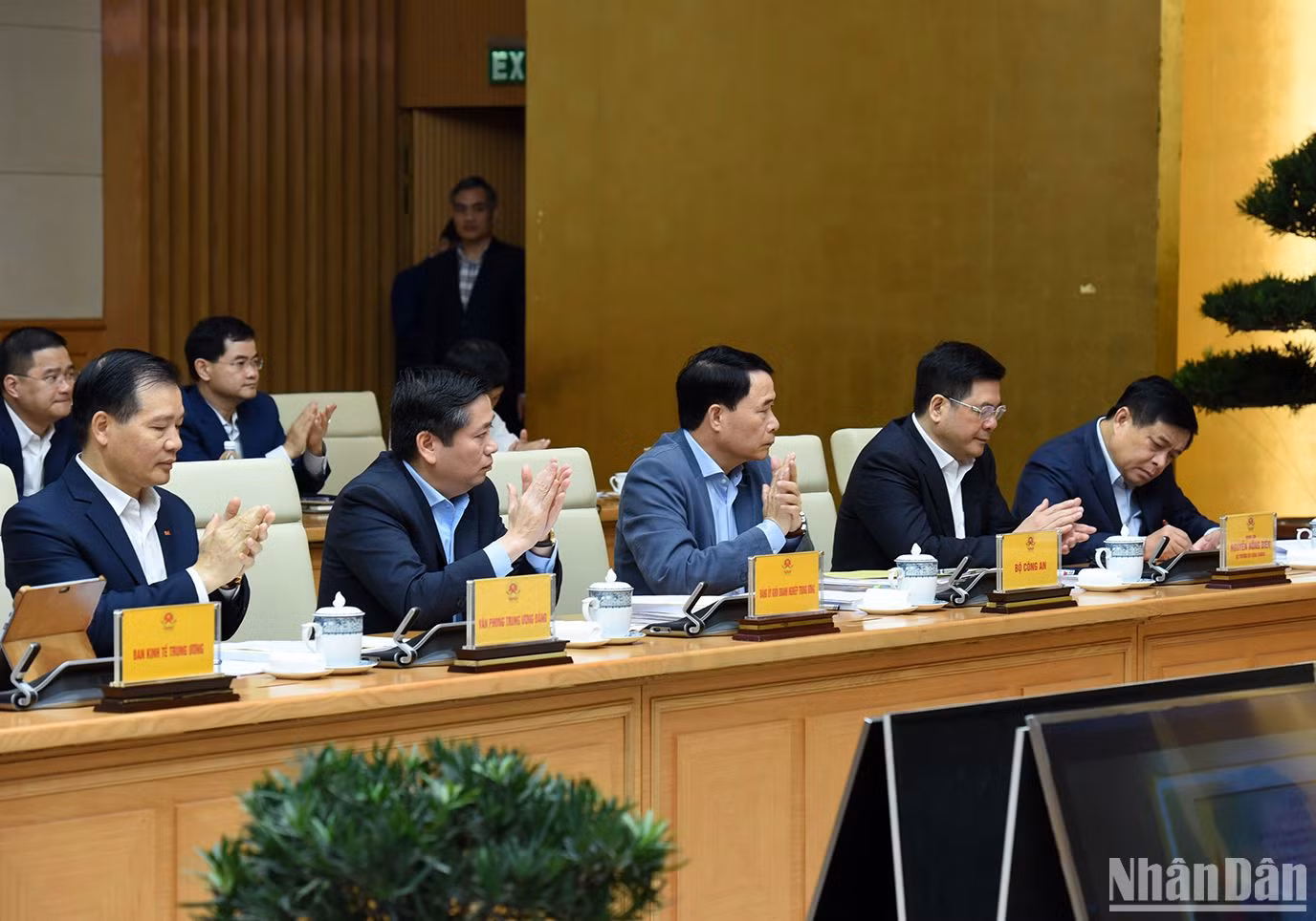 Các đại biểu tham dự hội nghị.