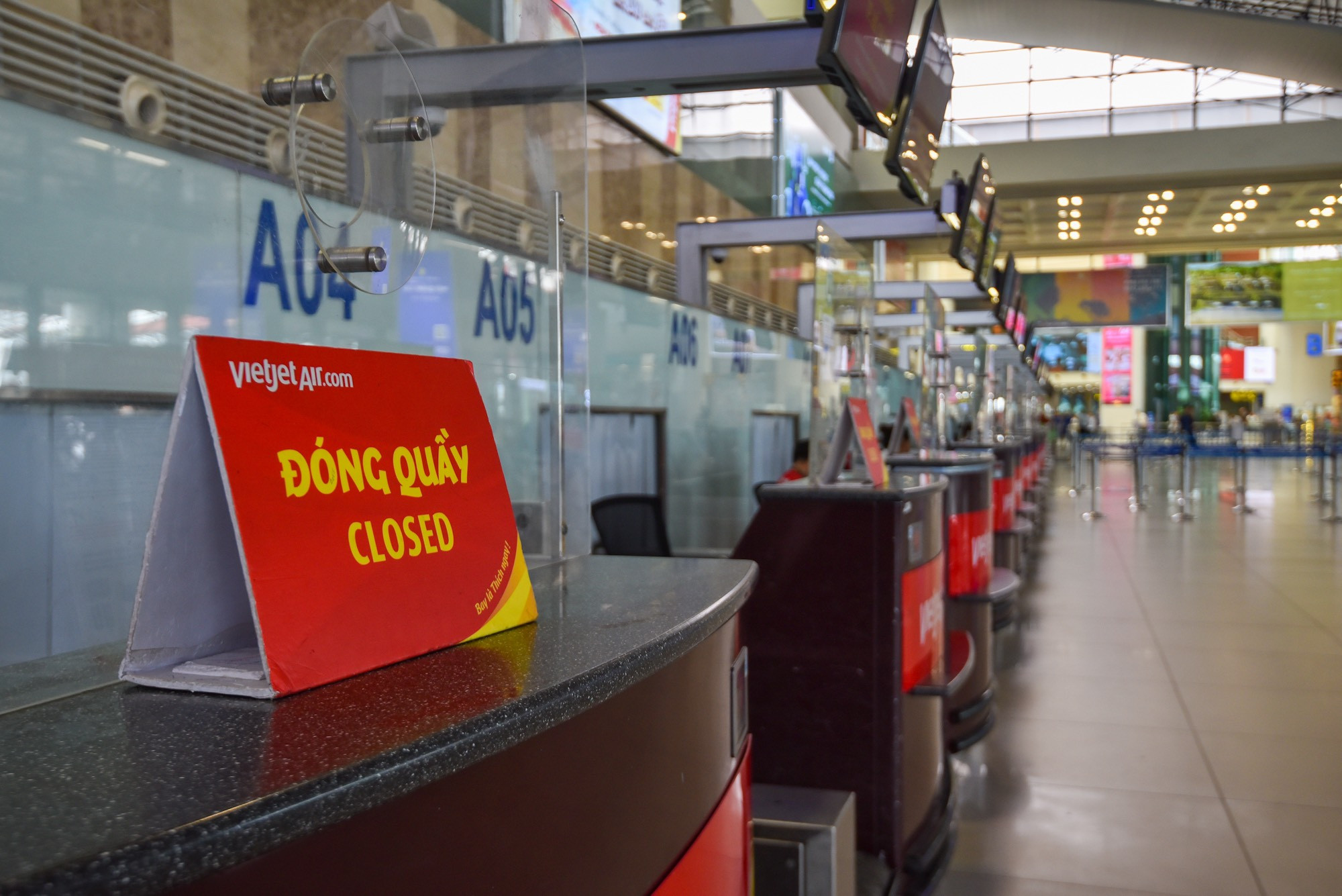 Quầy làm thủ tục của hãng hàng không Vietjet Air đóng cửa từ 11 giờ trưa 18/7.