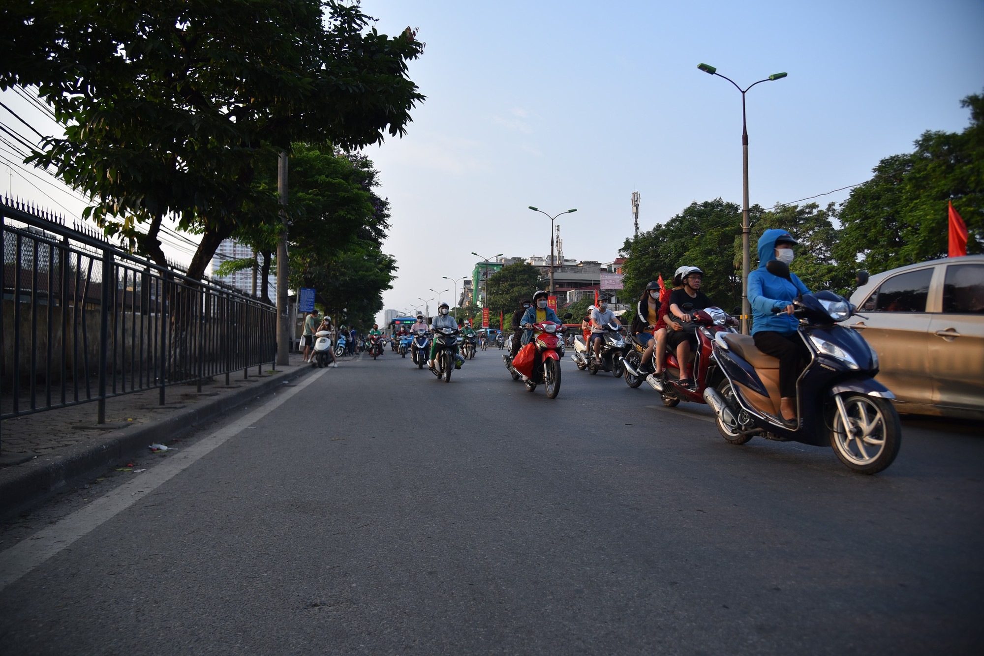 Người dân "thở phào" vì giao thông thông thoáng ngày cuối cùng của kỳ nghỉ lễ. (Ảnh: Nhật Quang)