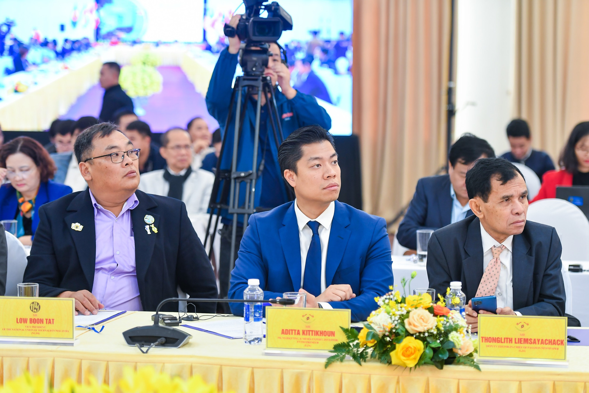 Đại diện các cơ quan báo chí nước ngoài tham dự hội thảo.