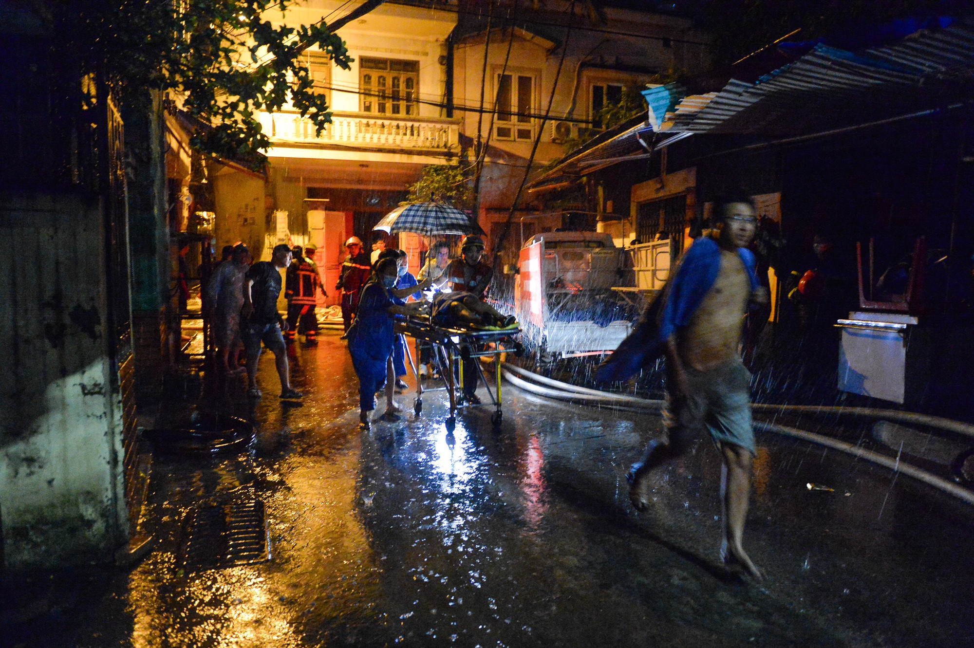 Chạy đua cùng thời gian...