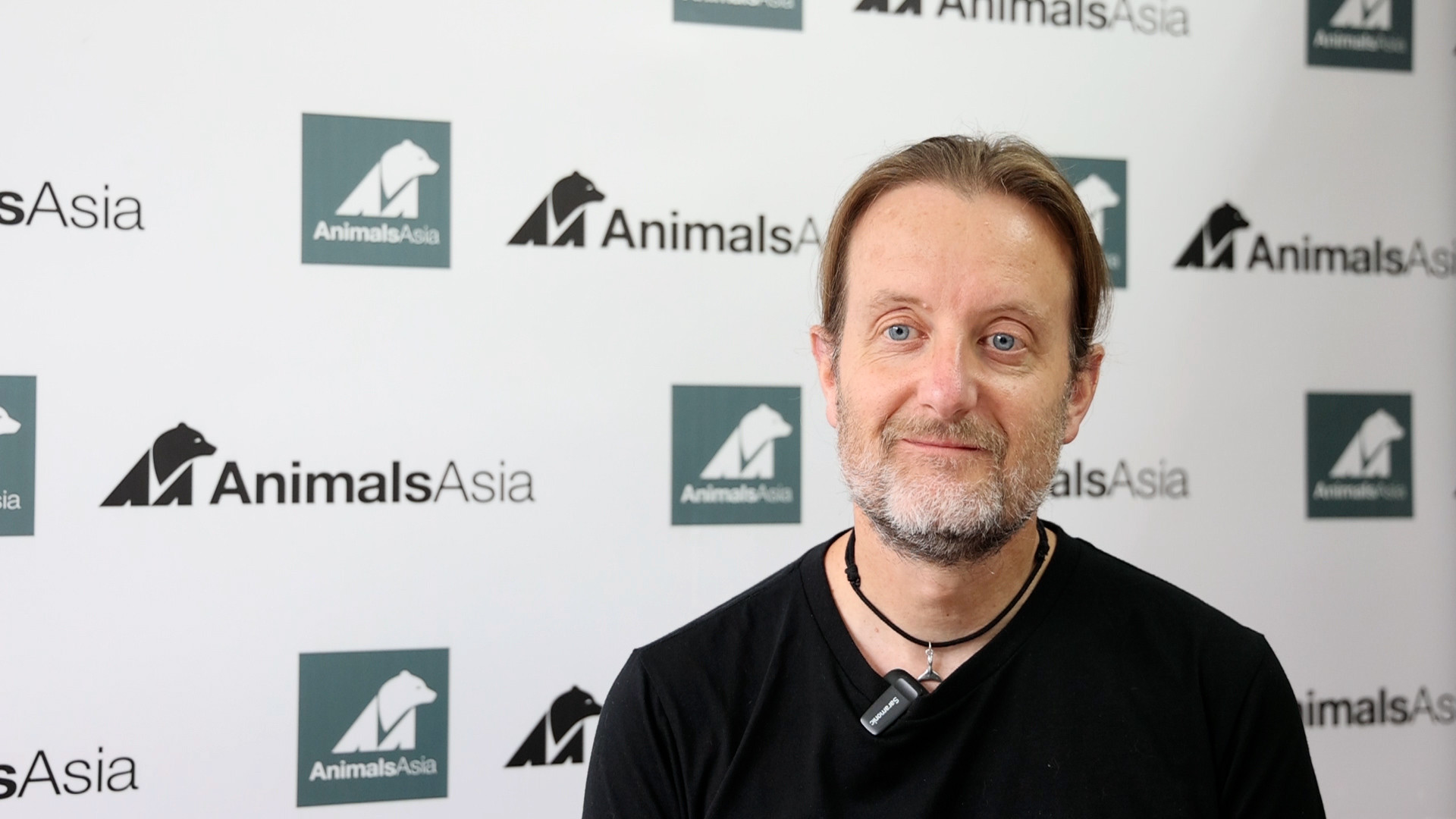 Ông David Neale, Giám đốc Phúc lợi động vật của Animals Asia. (Ảnh: Nhân vật cung cấp)