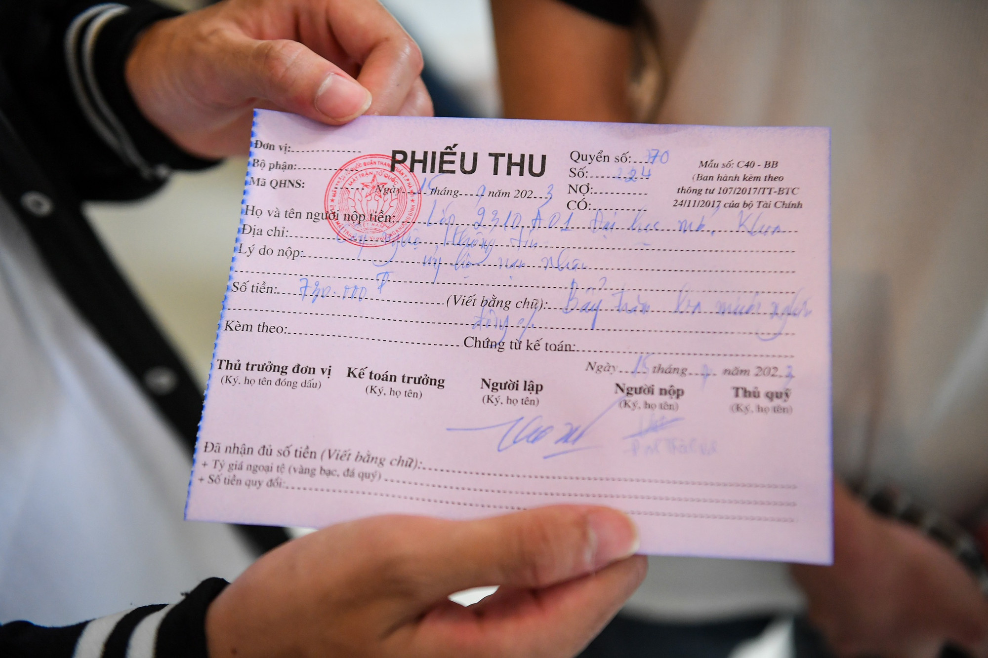 Công tác tiếp nhận ủng hộ được tiến hành công khai, minh bạch.