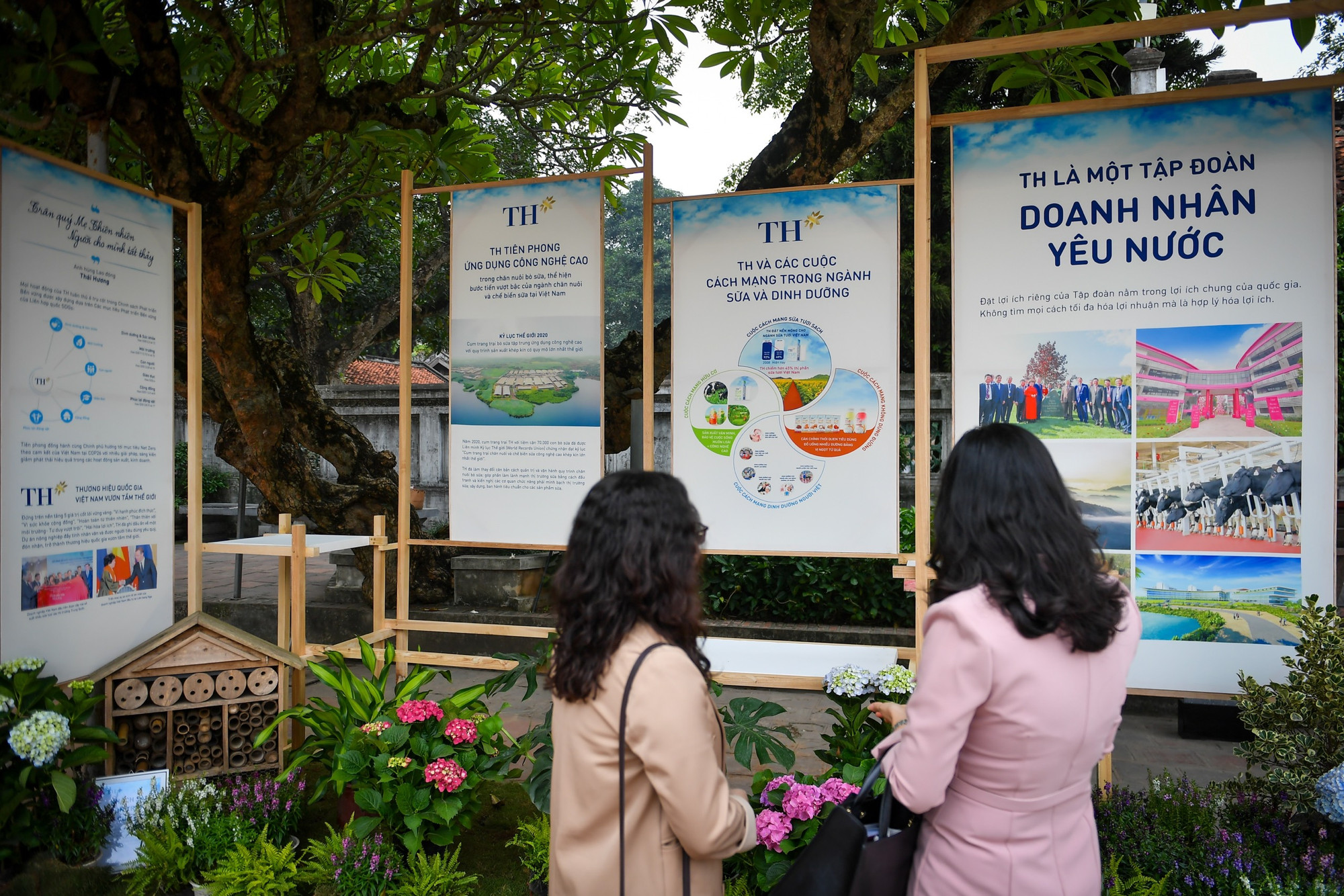 Hoạt động triển lãm bắt đầu mở cửa cho công chúng từ ngày 24/11 đến 3/12/2023, tại Sân Bái Đường, Văn Miếu - Quốc Tử Giám, Đống Đa, Hà Nội.