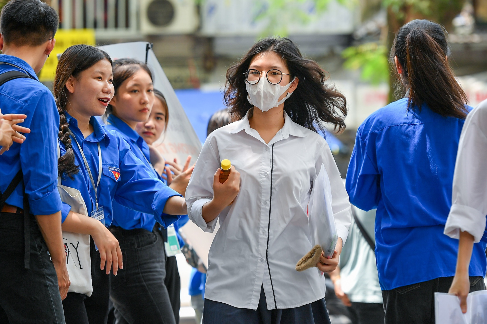 Chiều cùng ngày, các thí sinh đã bước vào môn thi thứ 2 dưới hình thức trắc nghiệm trong thời gian 90 phút. (Ảnh: Thành Đạt)
