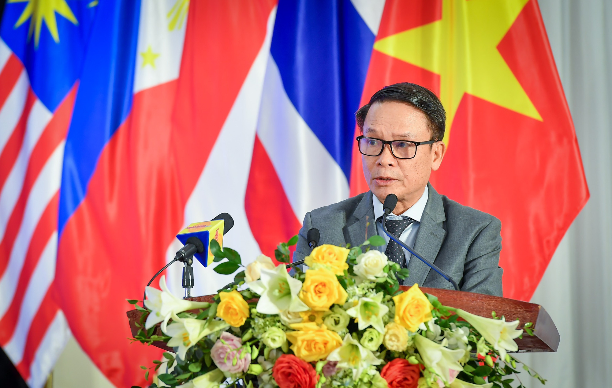 Nhà báo Nguyễn Đức Lợi, Phó Chủ tịch thường trực Hội Nhà báo Việt Nam phát biểu tổng kết hội thảo.