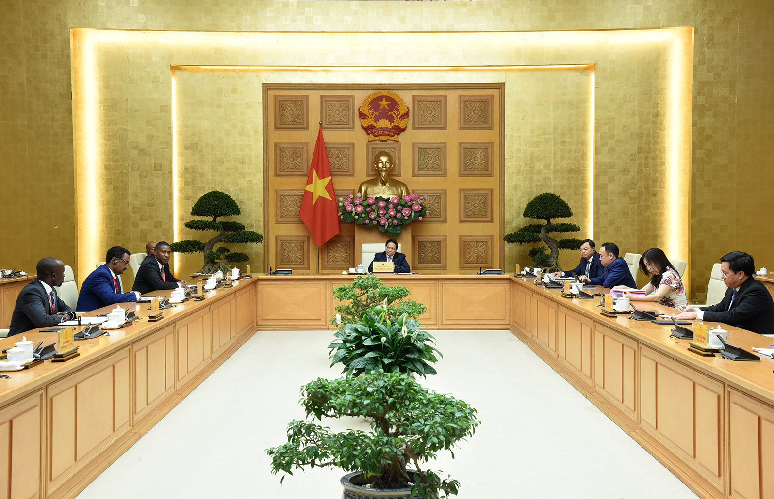 Quang cảnh buổi tiếp