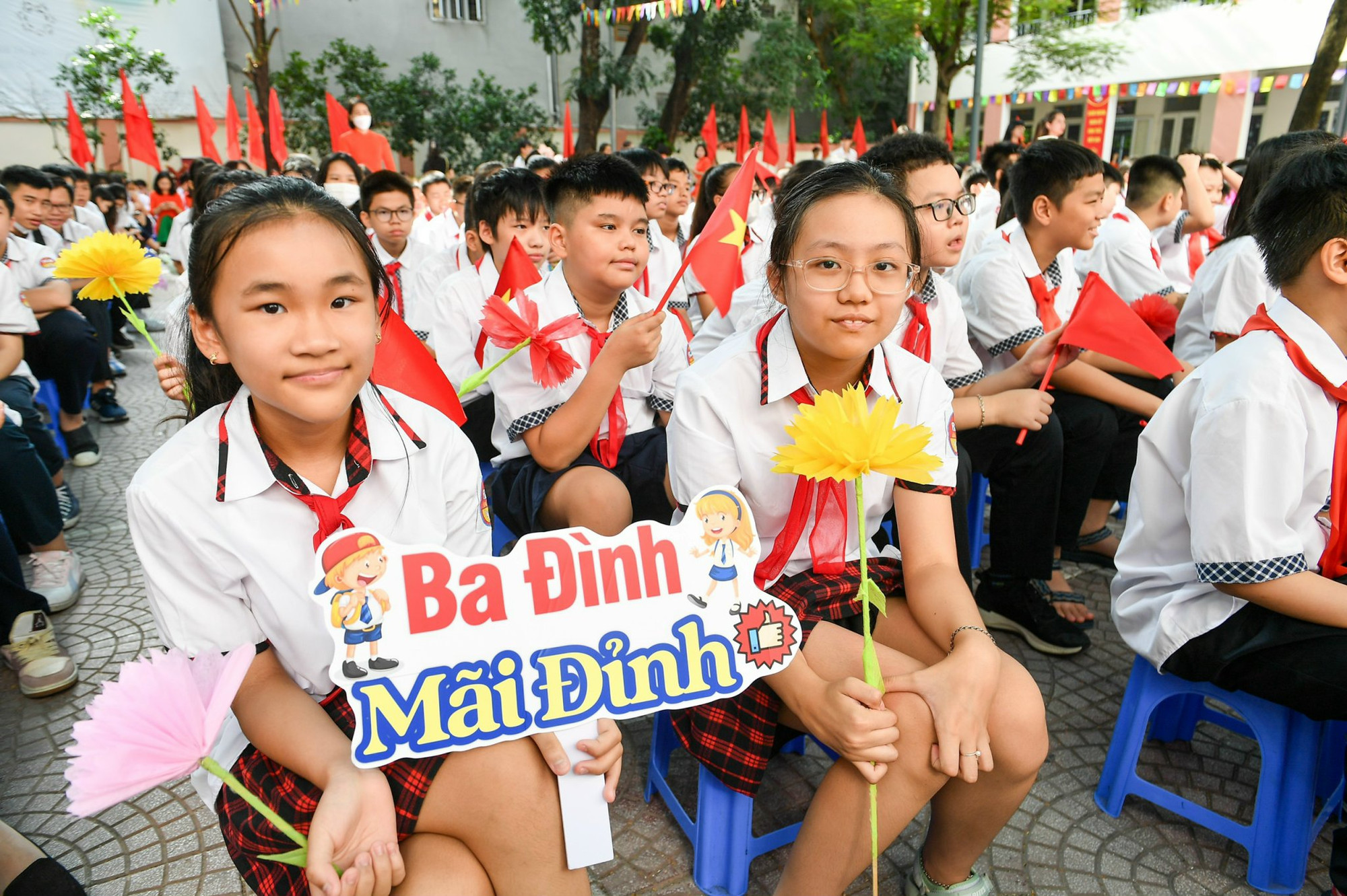 Một slogan dễ thương của các học trò Trường THCS Ba Đình. (Ảnh: THÀNH ĐẠT)