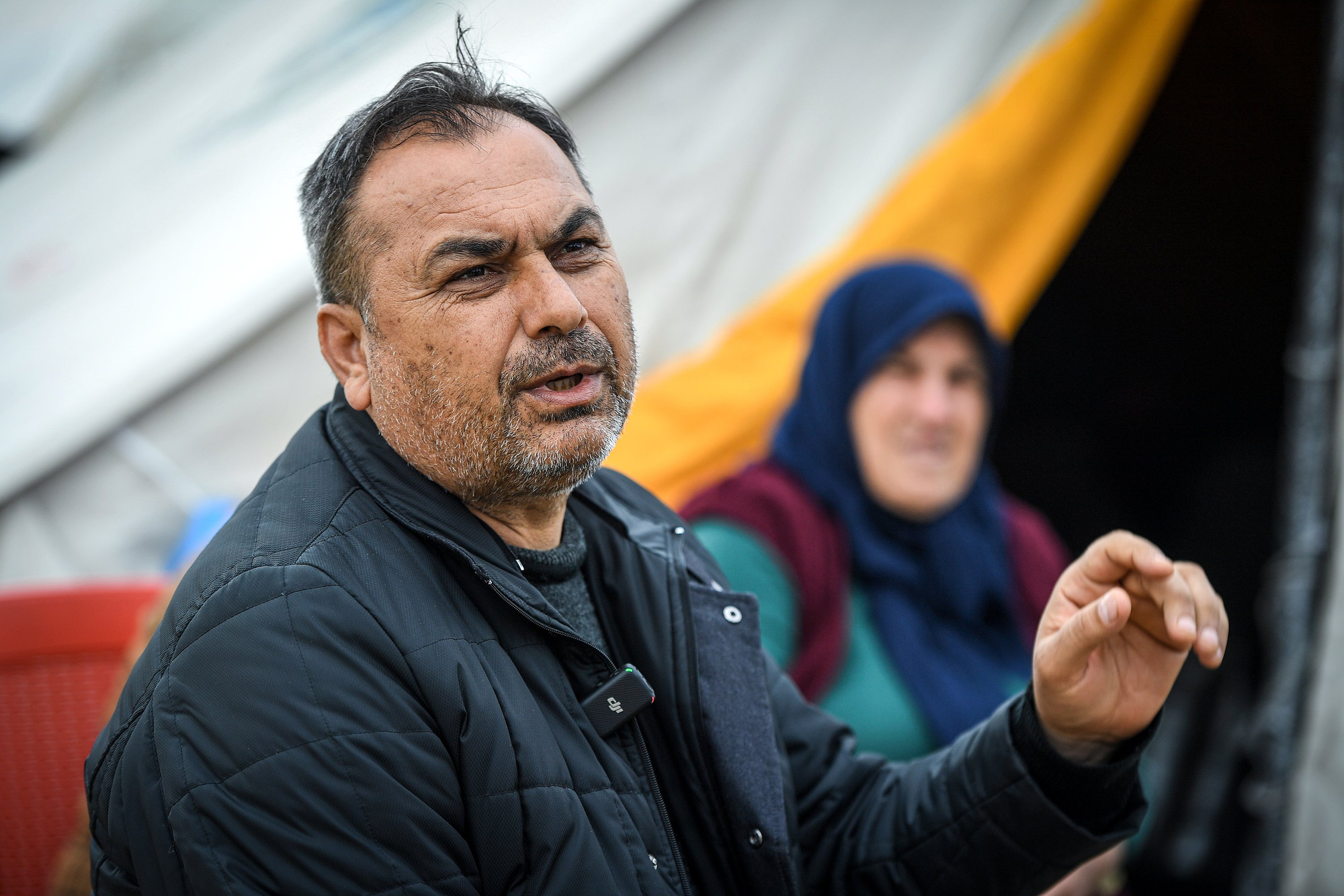 Yasar đã mất đi 16 người anh em, bạn bè, người thân sau đại địa chấn.