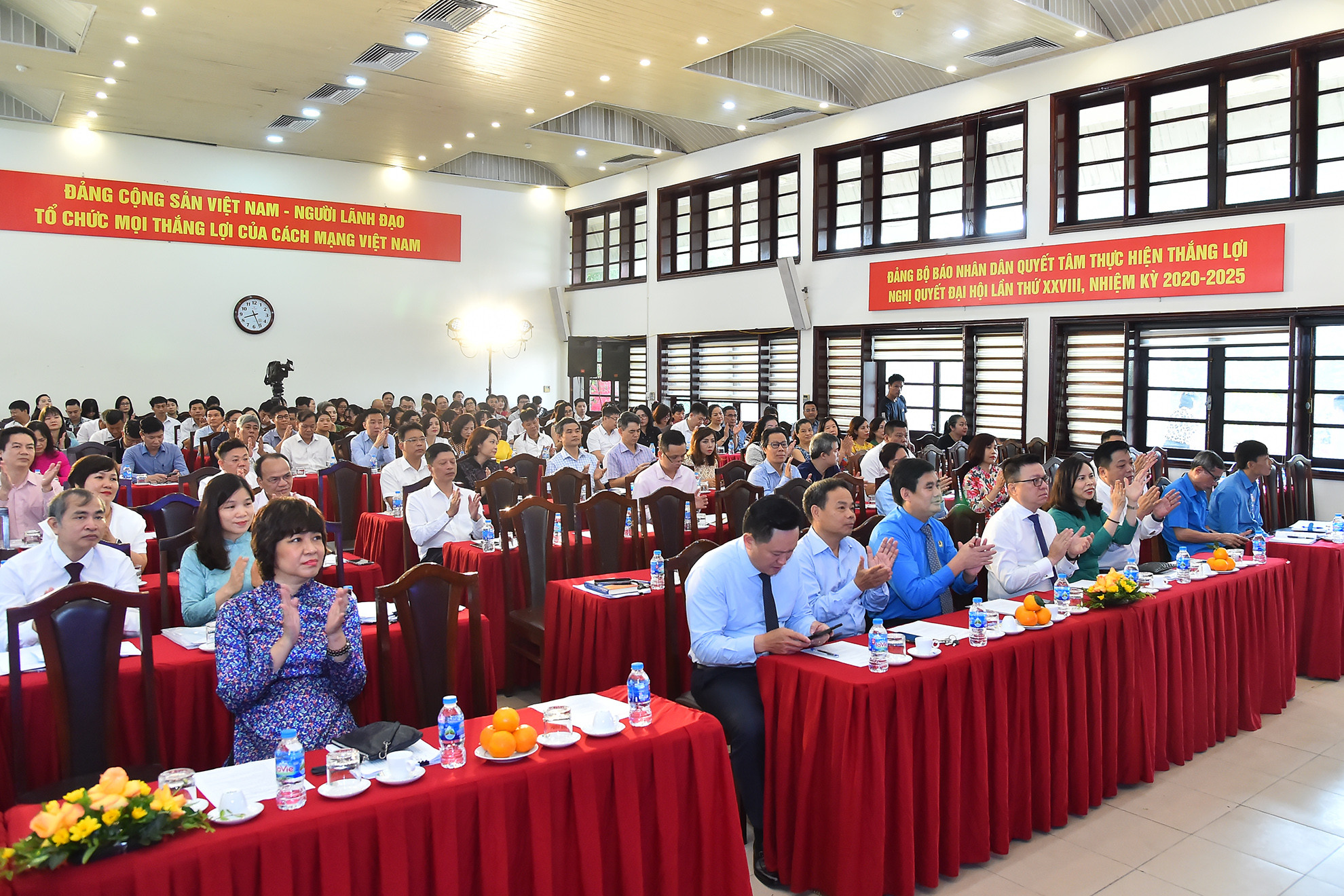 Các đại biểu tham dự Đại hội đại biểu Công đoàn Báo Nhân Dân lần thứ XXVI, nhiệm kỳ 2023-2028 tại Trụ sở Bộ Biên tập Báo Nhân Dân ngày 15/6.