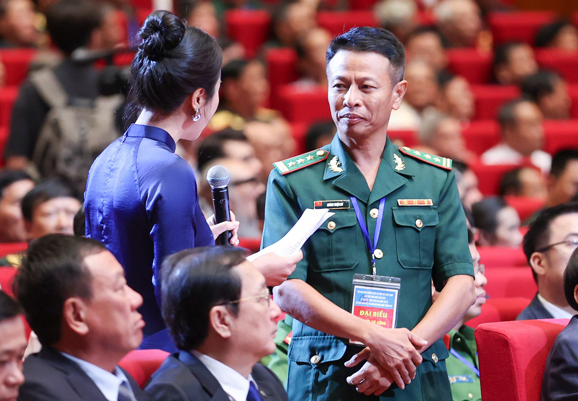 Thượng tá Quách Thiện Dư, Chính trị viên, Đồn Biên phòng La Êê, Bộ Chỉ huy Bộ đội Biên phòng tỉnh Quảng Nam, chia sẻ tại Hội nghị tri ân người có công với cách mạng năm 2024.