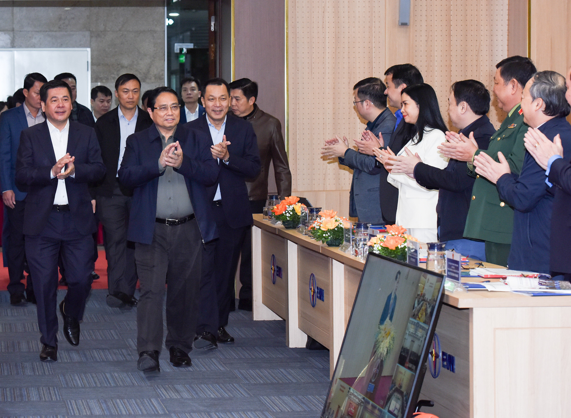 Thủ tướng Chính phủ Phạm Minh Chính dự Hội nghị tổng kết công tác đầu tư xây dựng các Dự án đường dây tải điện 500 kV mạch 3 từ Quảng Trạch đến Phố Nối.