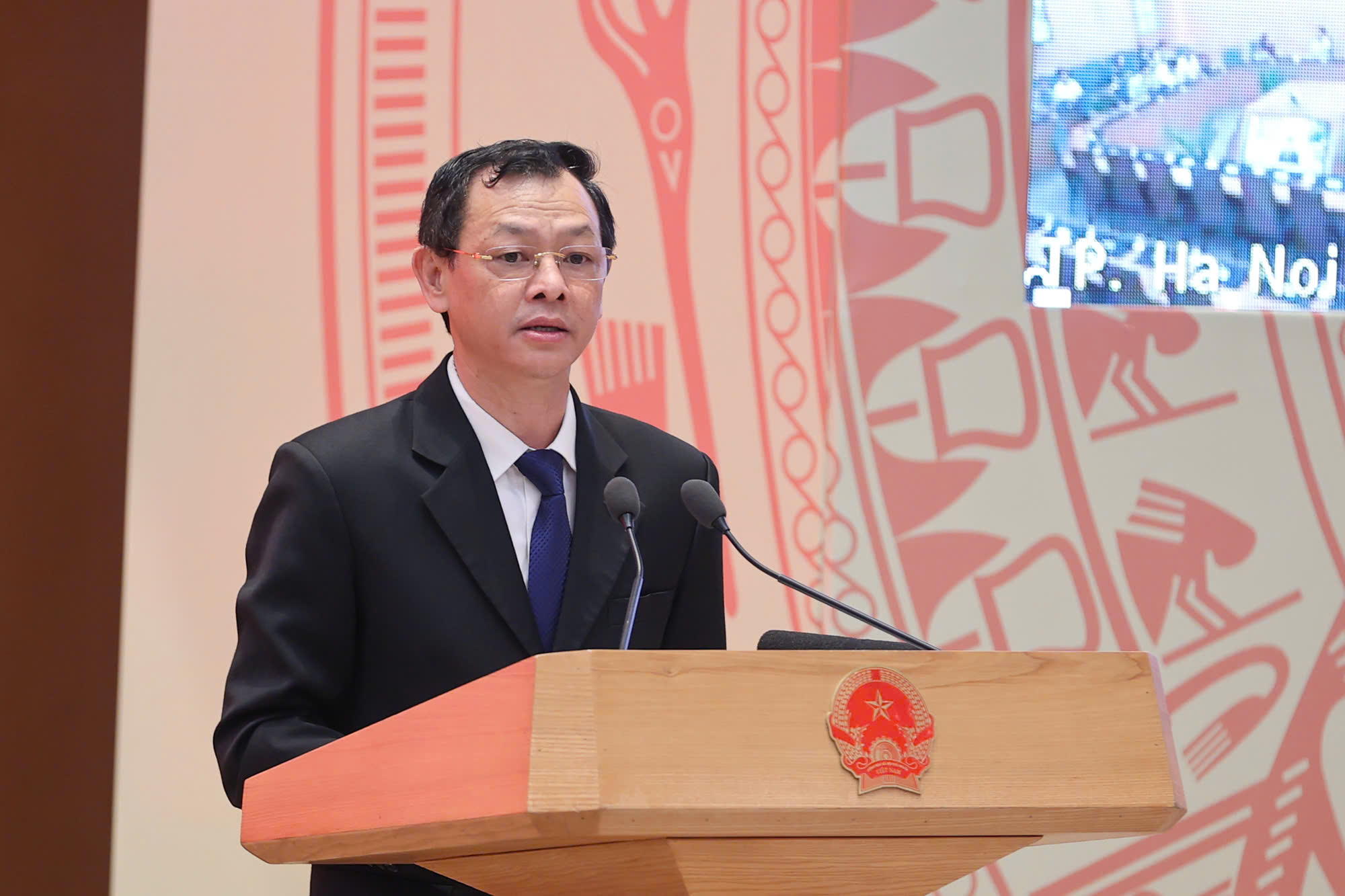 [Ảnh] Thủ tướng Phạm Minh Chính dự Hội nghị triển khai Sổ sức khỏe điện tử và cấp Phiếu lý lịch tư pháp qua VNeID ảnh 4