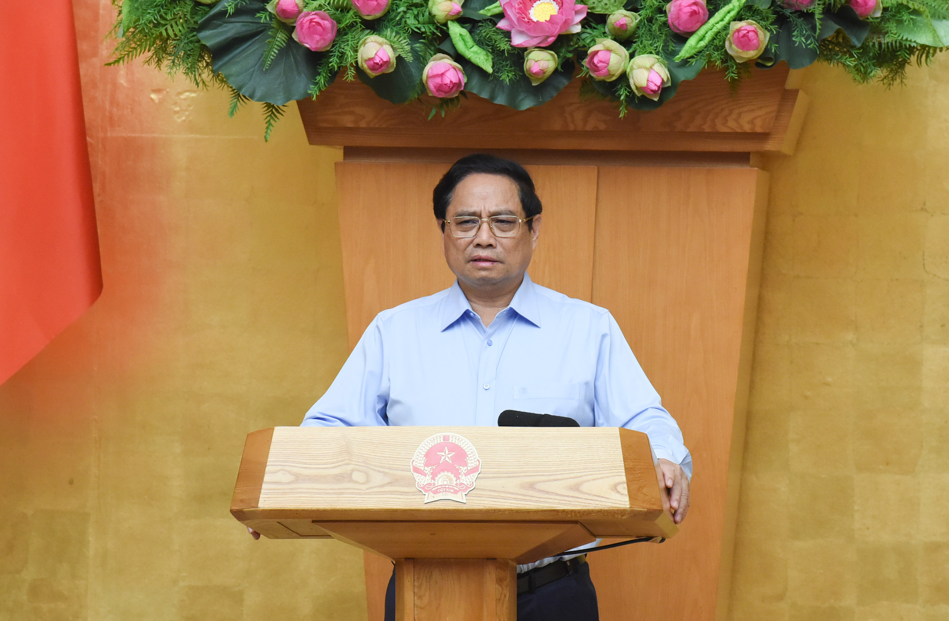 Thủ tướng Phạm Minh Chính chủ trì Phiên họp Chính phủ chuyên đề pháp luật.