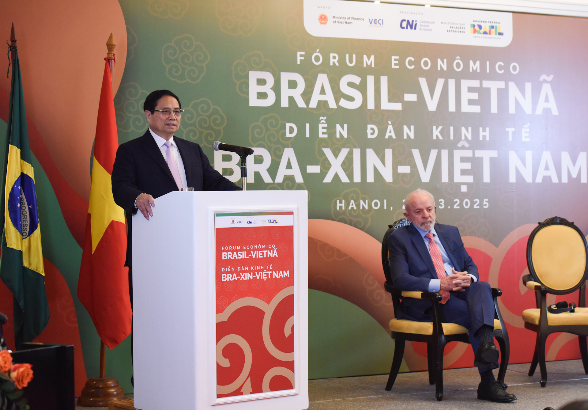 Thủ tướng Phạm Minh Chính phát biểu tại Diễn đàn kinh tế Việt Nam-Brazil.