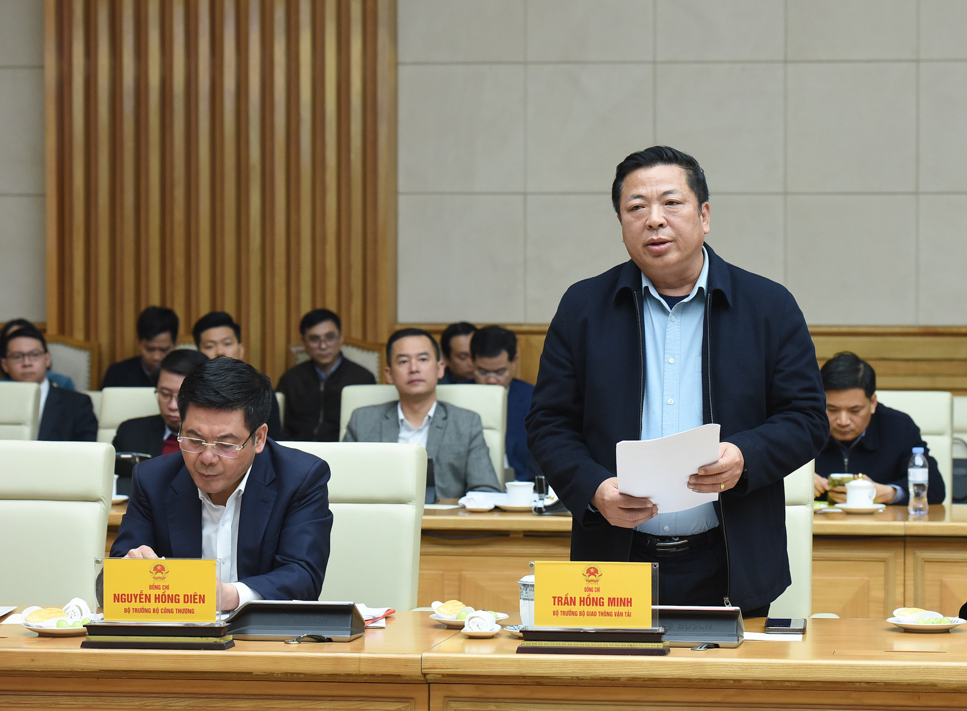 Bộ trưởng Bộ Giao thông vận tải Trần Hồng Minh phát biểu.