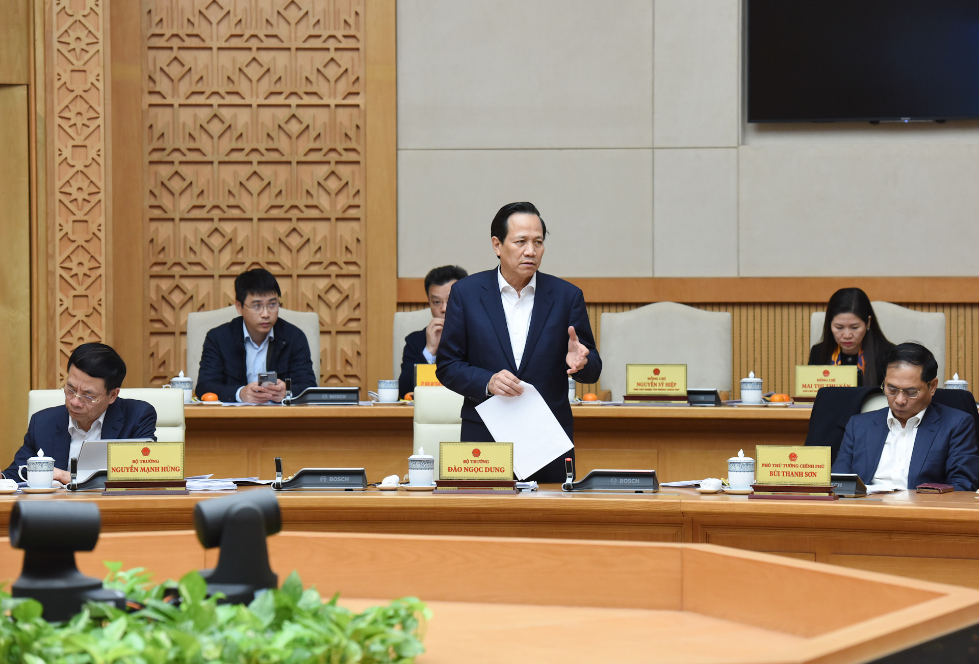 Bộ trưởng Lao động, Thương binh và Xã hội Đào Ngọc Dung phát biểu. Bộ trưởng Lao động, Thương binh và Xã hội Đào Ngọc Dung phát biểu.