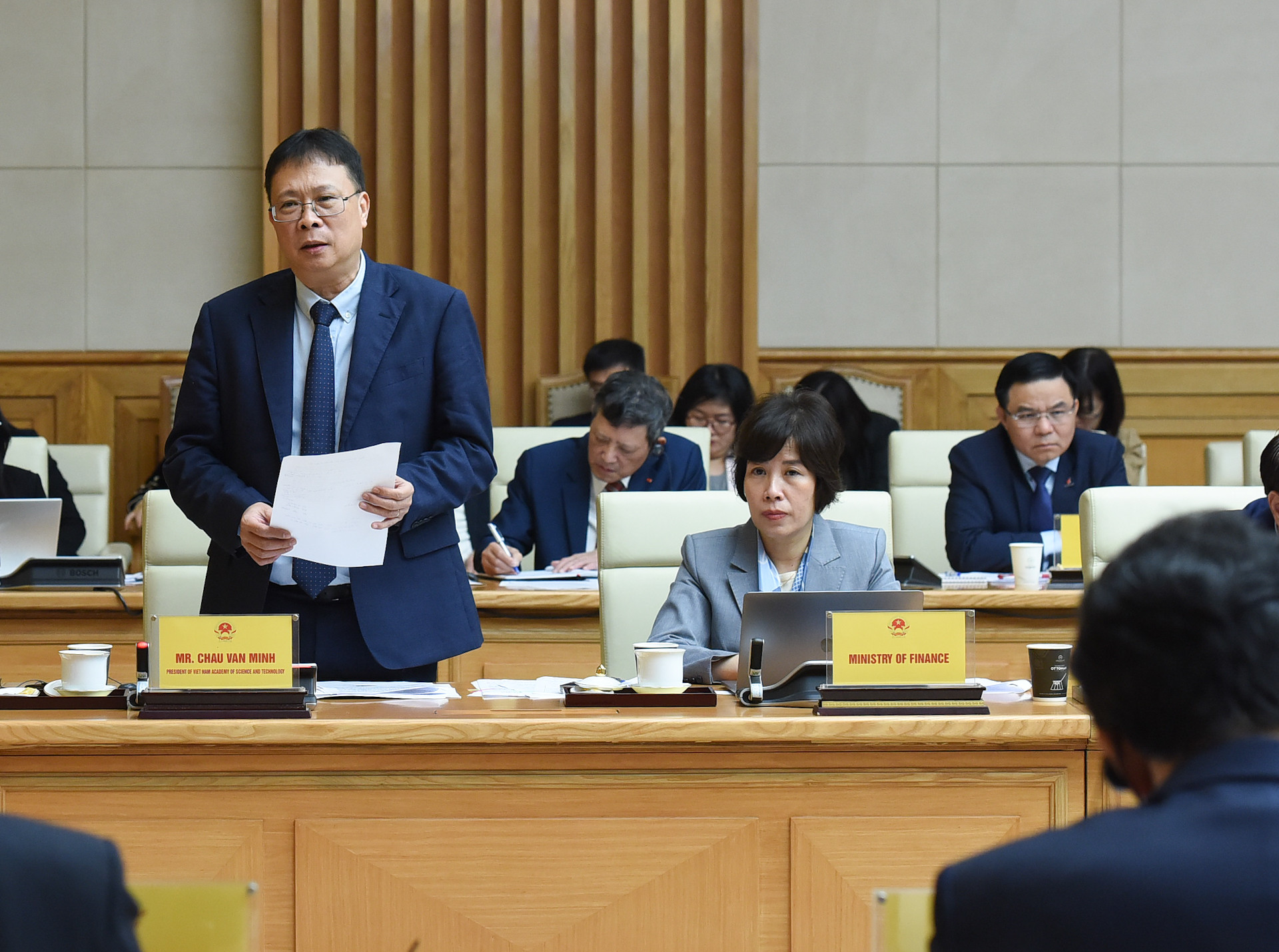 Chủ tịch Viện Hàn lâm Khoa học và Công nghệ Việt Nam Châu Văn Minh phát biểu.