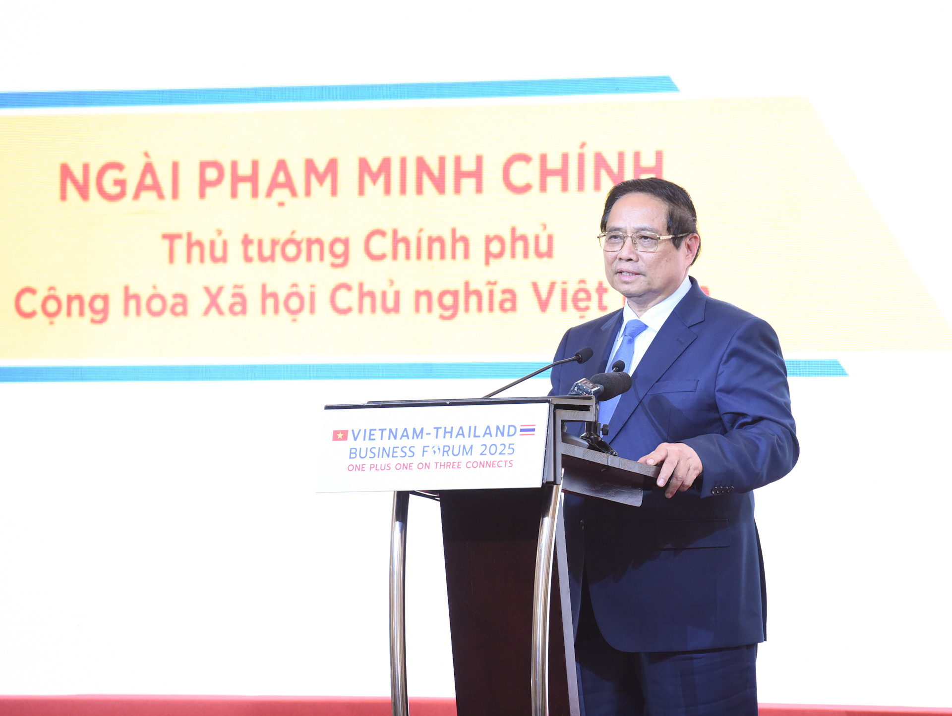 Thủ tướng Phạm Minh Chính phát biểu tại Diễn đàn Doanh nghiệp Việt Nam-Thái Lan 2025.