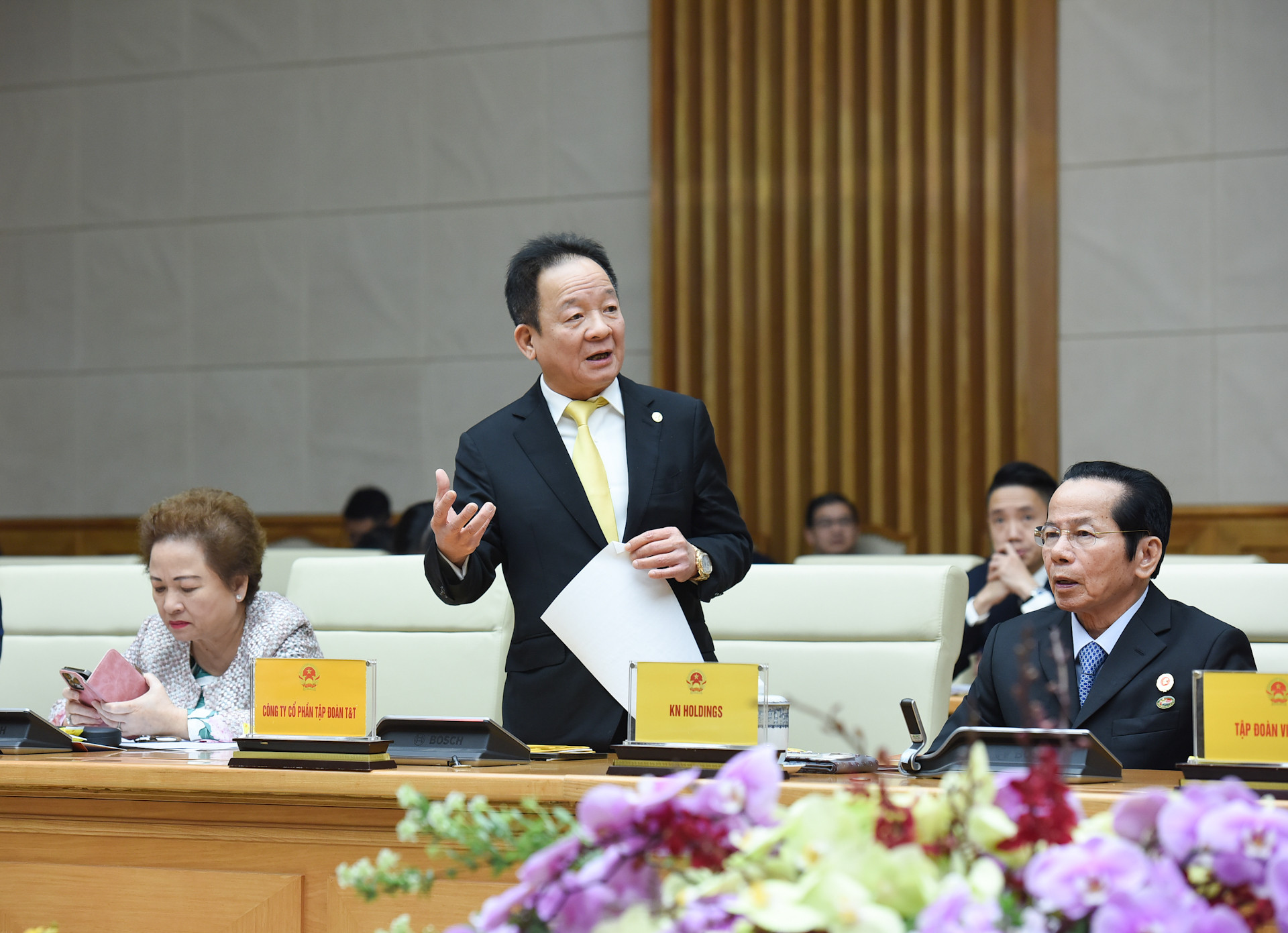 Ông Đỗ Quang Hiển, Nhà sáng lập, Chủ tịch Điều hành Tập đoàn T&T Group phát biểu tại hội nghị.