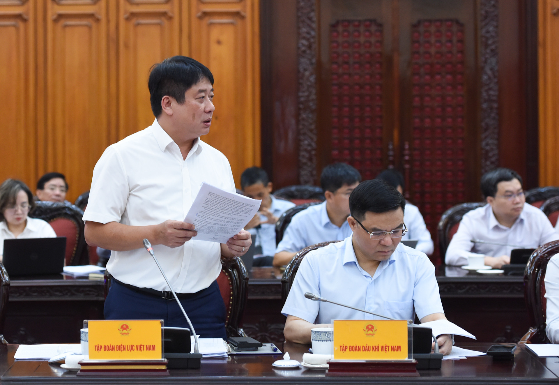 Tổng Giám đốc Tập đoàn Điện lực Việt Nam Nguyễn Anh Tuấn phát biểu. Tổng Giám đốc Tập đoàn Điện lực Việt Nam Nguyễn Anh Tuấn phát biểu.