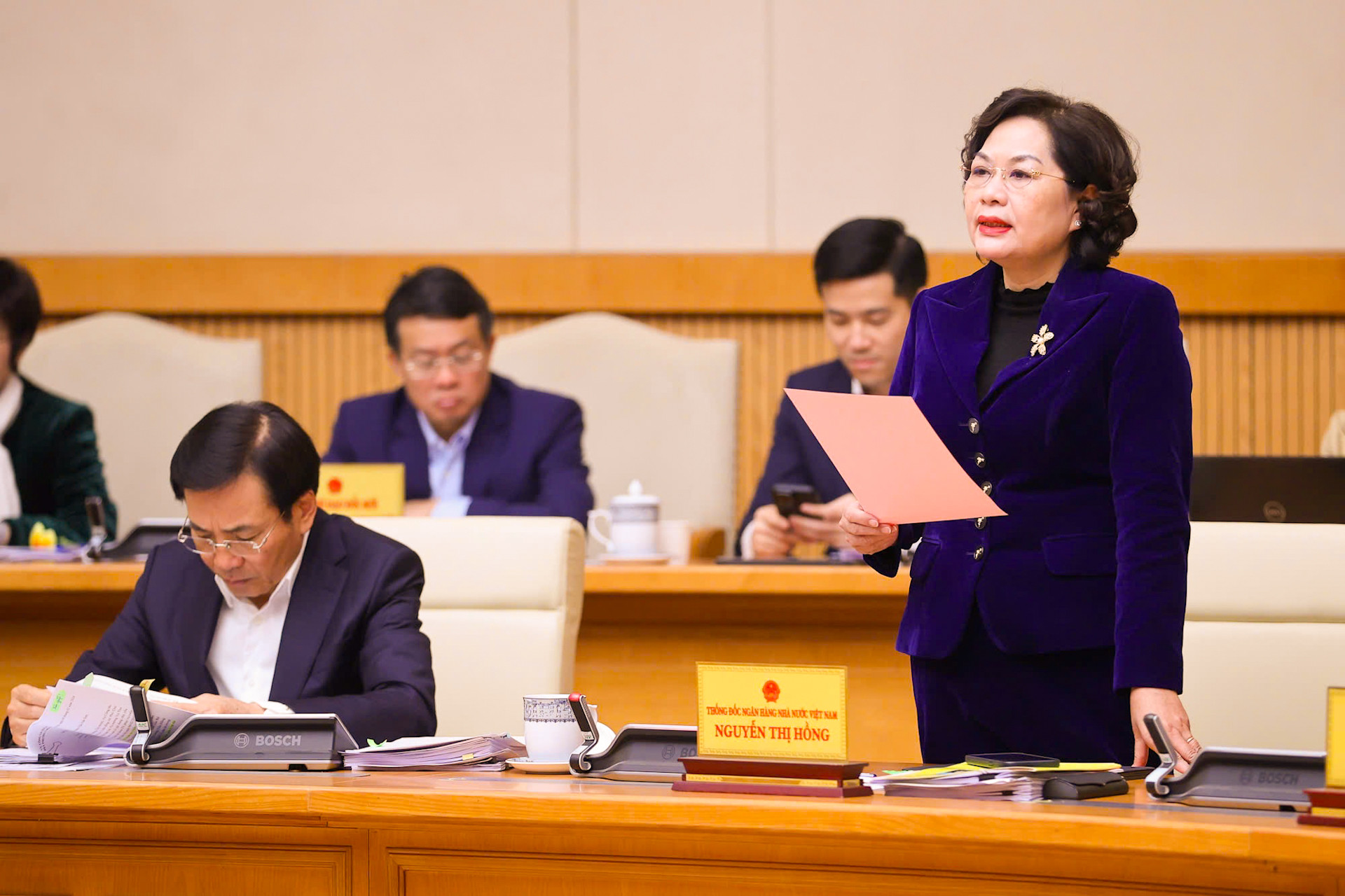 Thống đốc Ngân hàng Nhà nước Việt Nam Nguyễn Thị Hồng phát biểu.