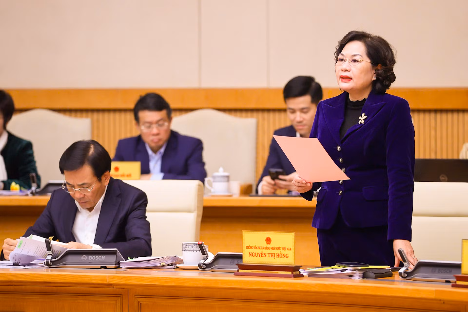 Thống đốc Ngân hàng Nhà nước Việt Nam Nguyễn Thị Hồng phát biểu.